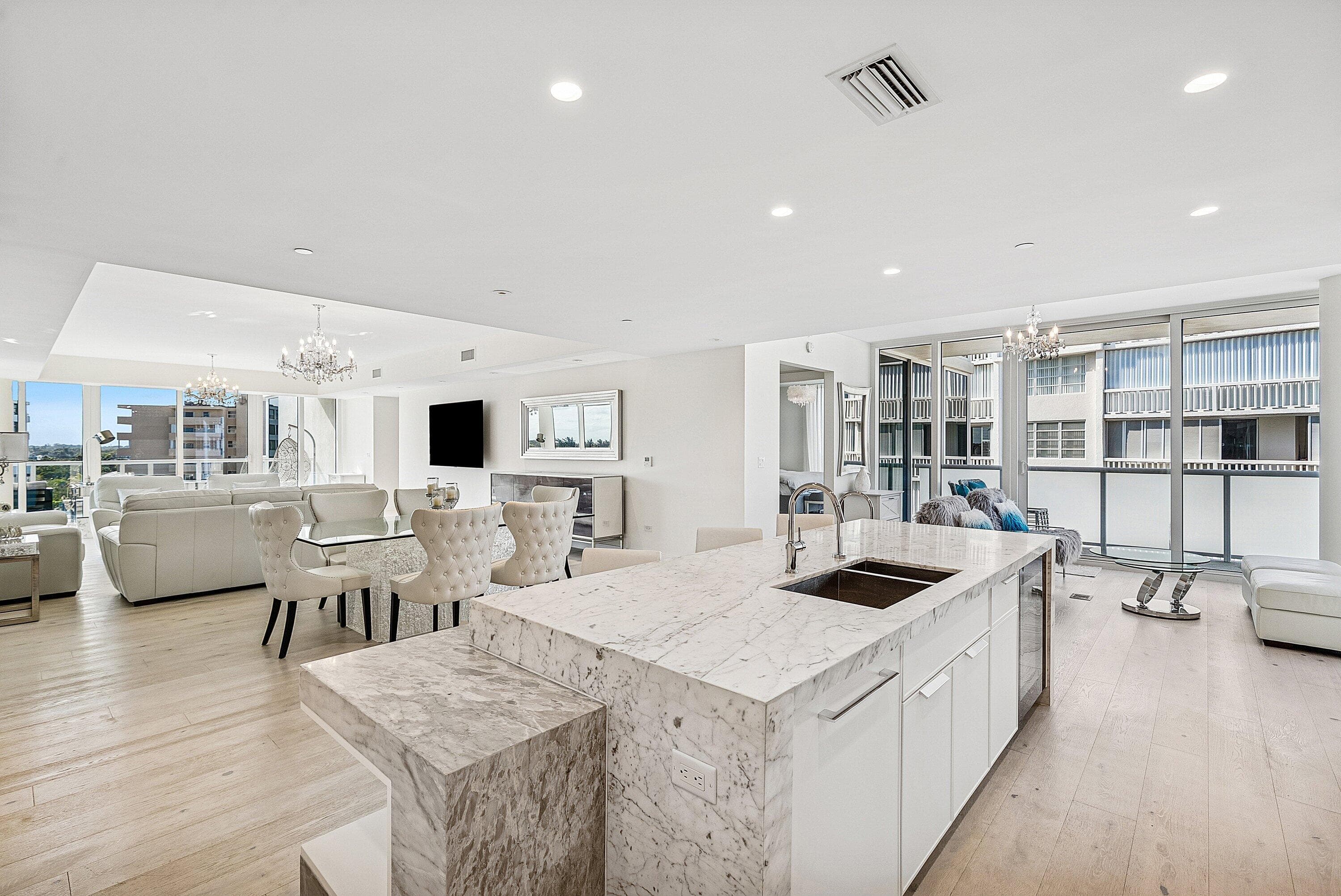 3550 S Ocean Boulevard 5e, South Palm Beach, FL 33480 — photo 9 of 61