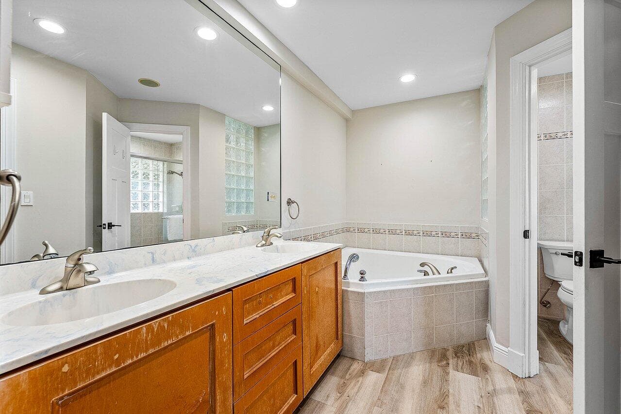 2425 NW 36th Street, Boca Raton, FL 33431 — photo 14 of 31