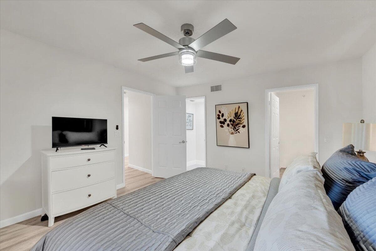 275 Palm Avenue B304, Jupiter, FL 33477 — photo 10 of 27