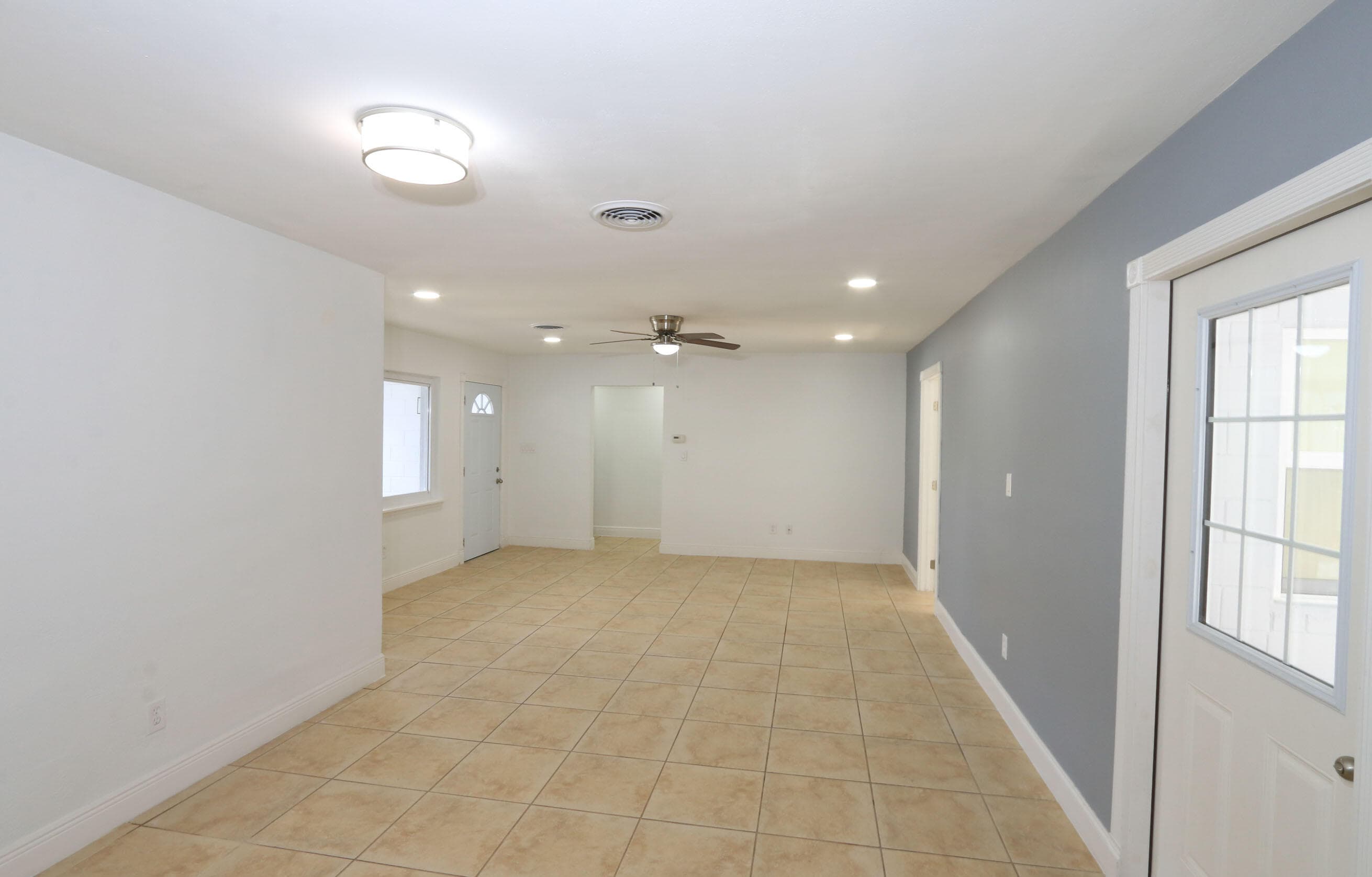 2405 Melon Court, Fort Pierce, FL 34982 — photo 4 of 44