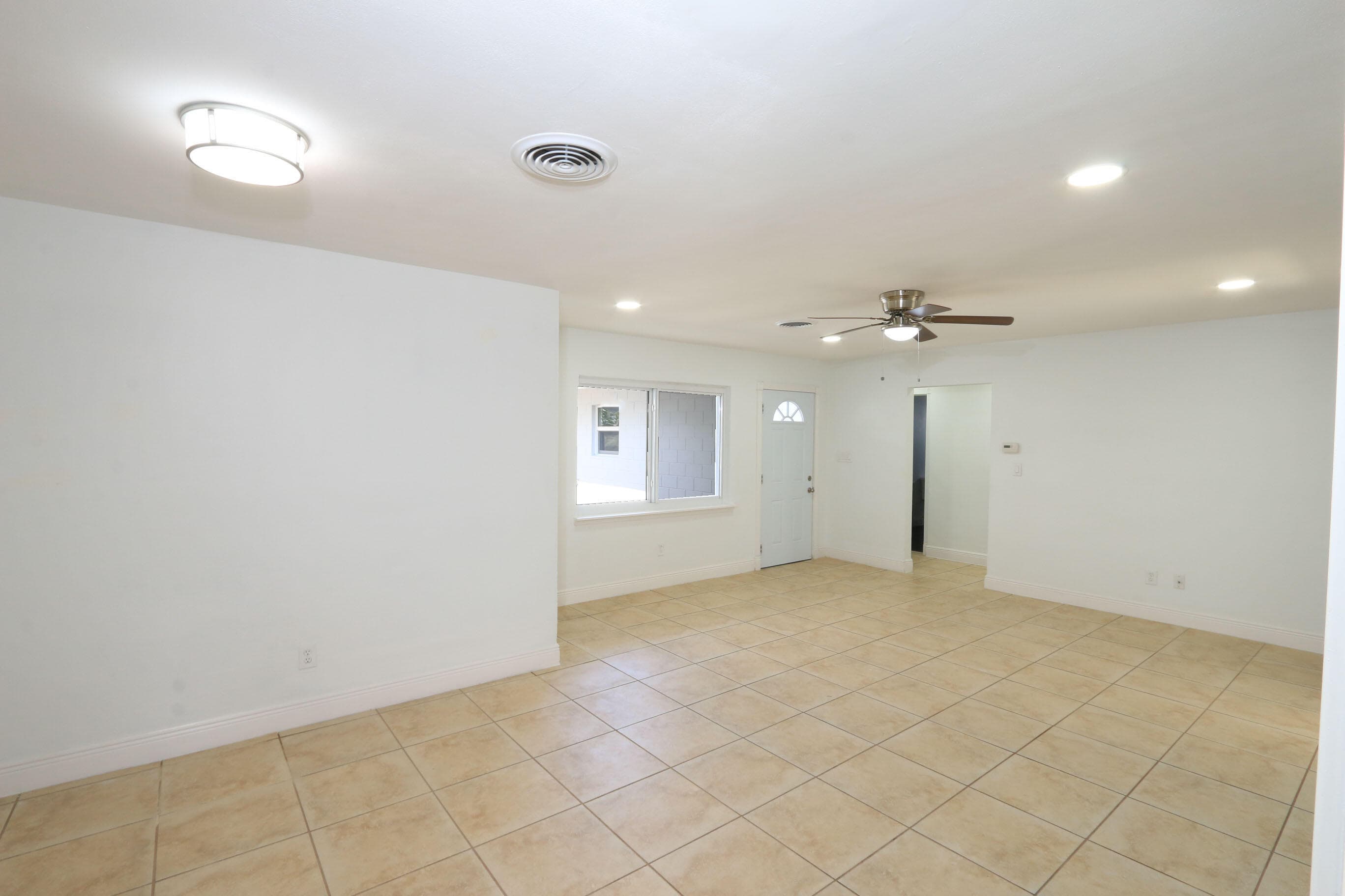 2405 Melon Court, Fort Pierce, FL 34982 — photo 6 of 44