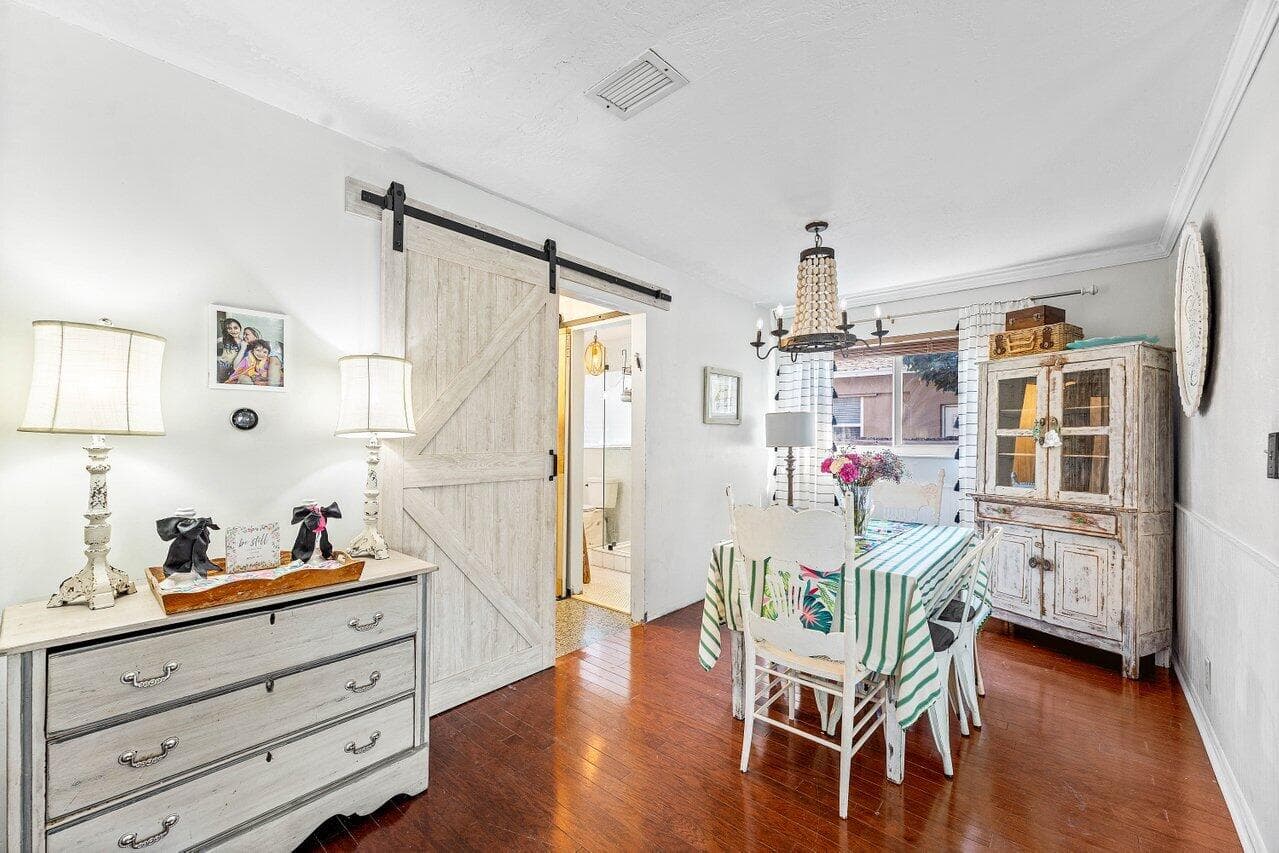 102 NE 22nd Street, Delray Beach, FL 33444 — photo 9 of 28