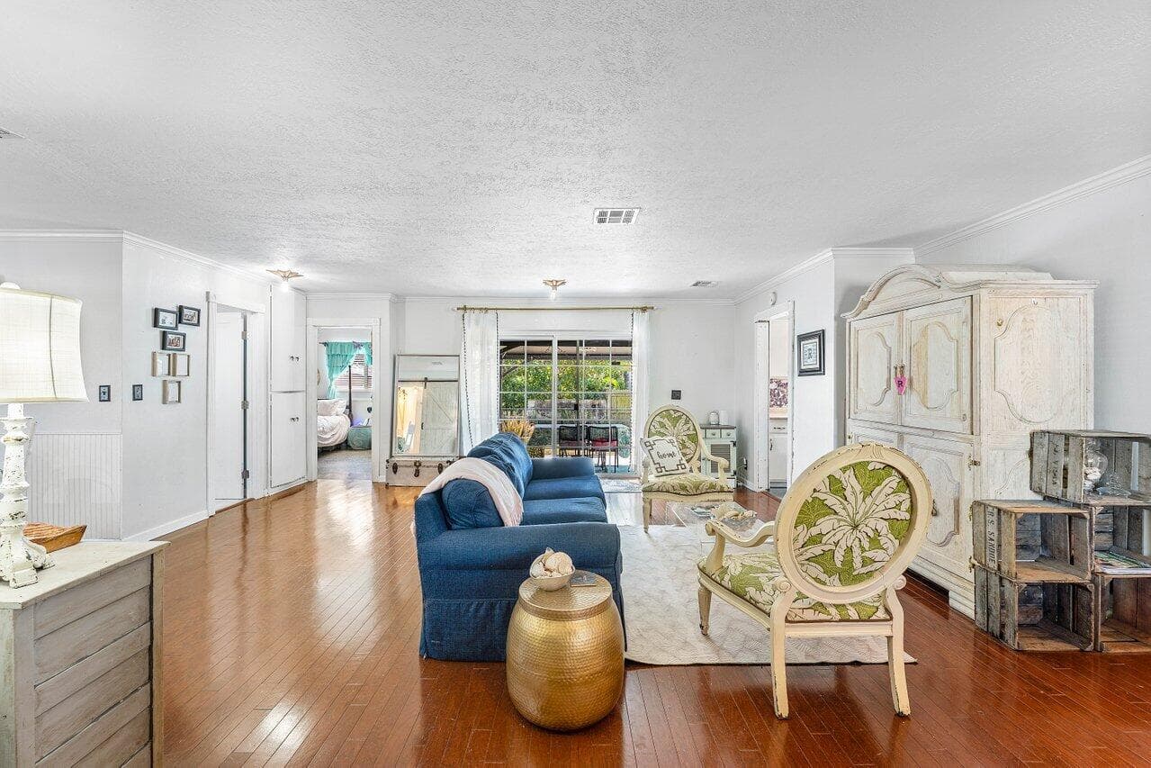 102 NE 22nd Street, Delray Beach, FL 33444 — photo 7 of 28