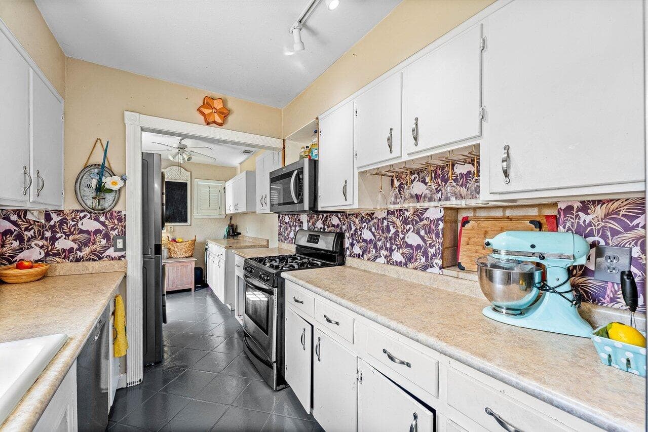 102 NE 22nd Street, Delray Beach, FL 33444 — photo 14 of 28