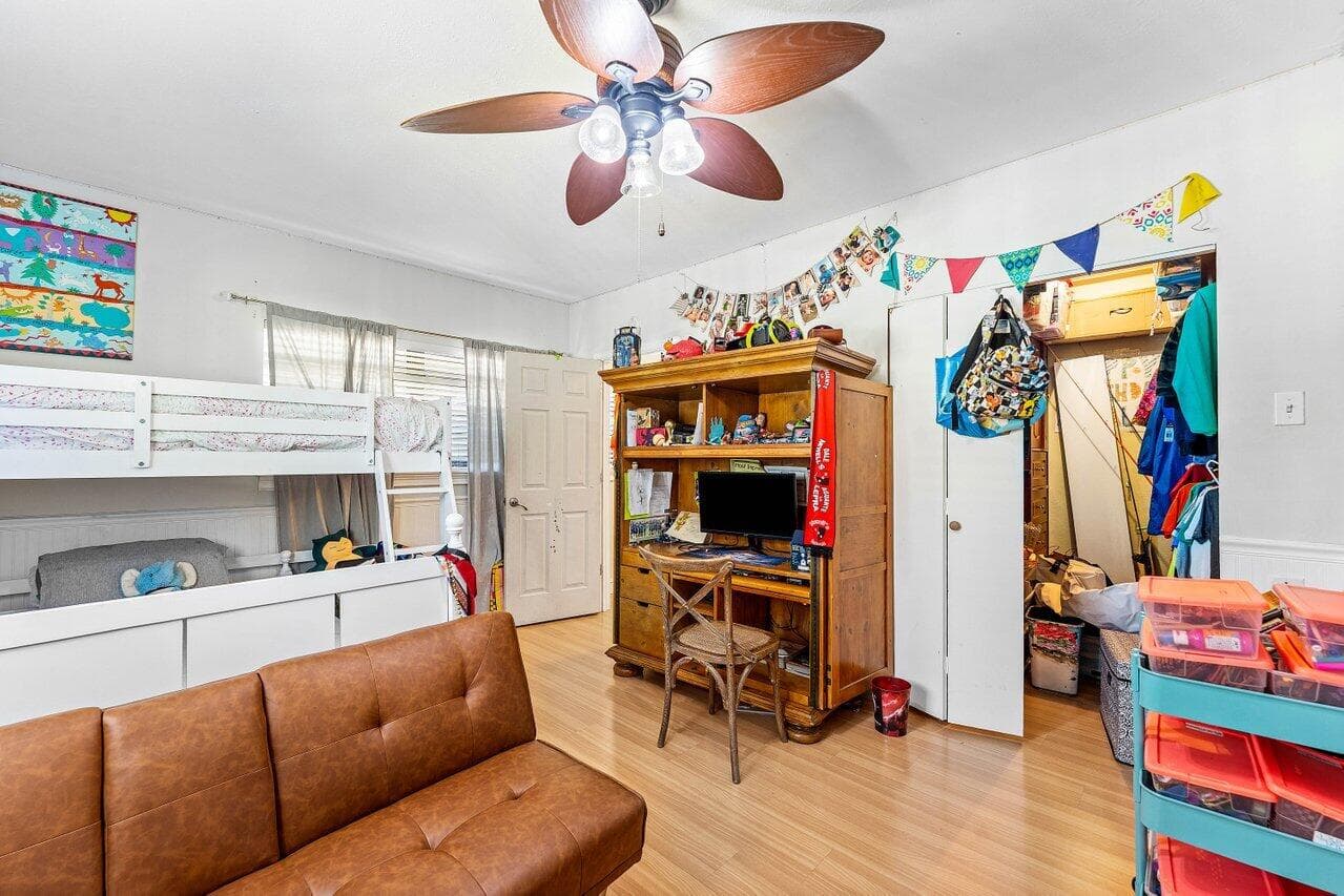 102 NE 22nd Street, Delray Beach, FL 33444 — photo 25 of 28