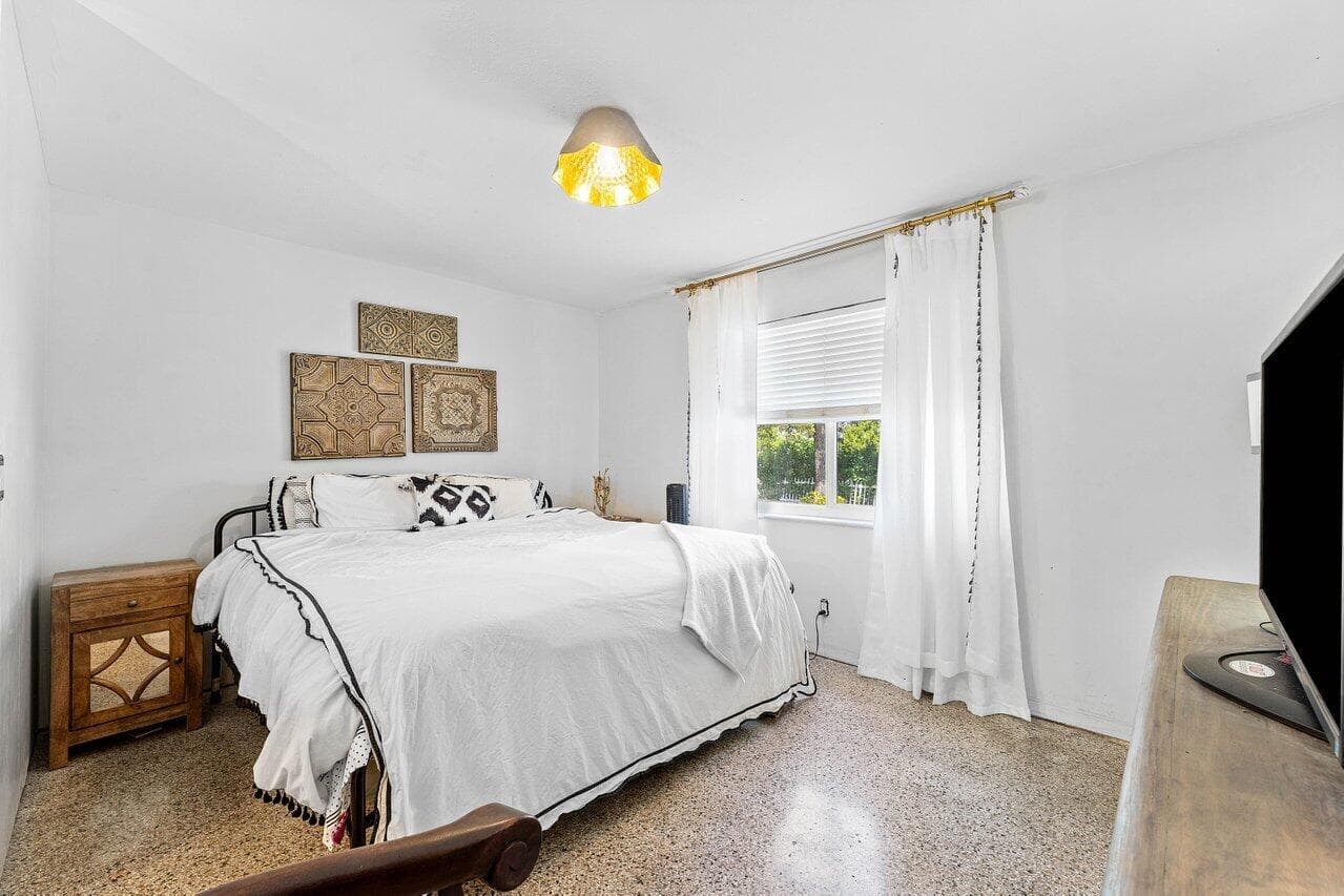 102 NE 22nd Street, Delray Beach, FL 33444 — photo 19 of 28