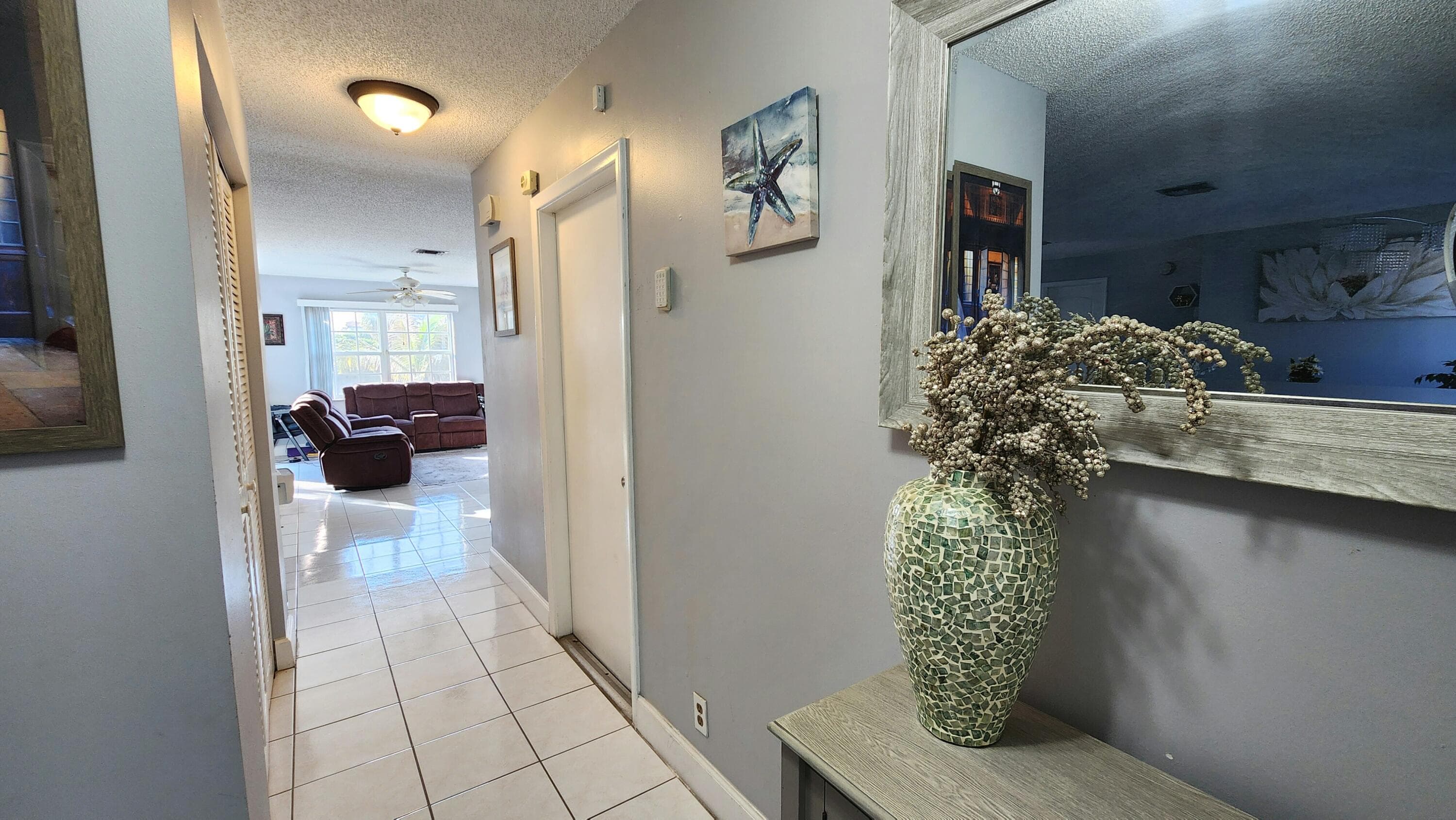 4209 Waverly Drive, West Palm Beach, FL 33407 — photo 5 of 26