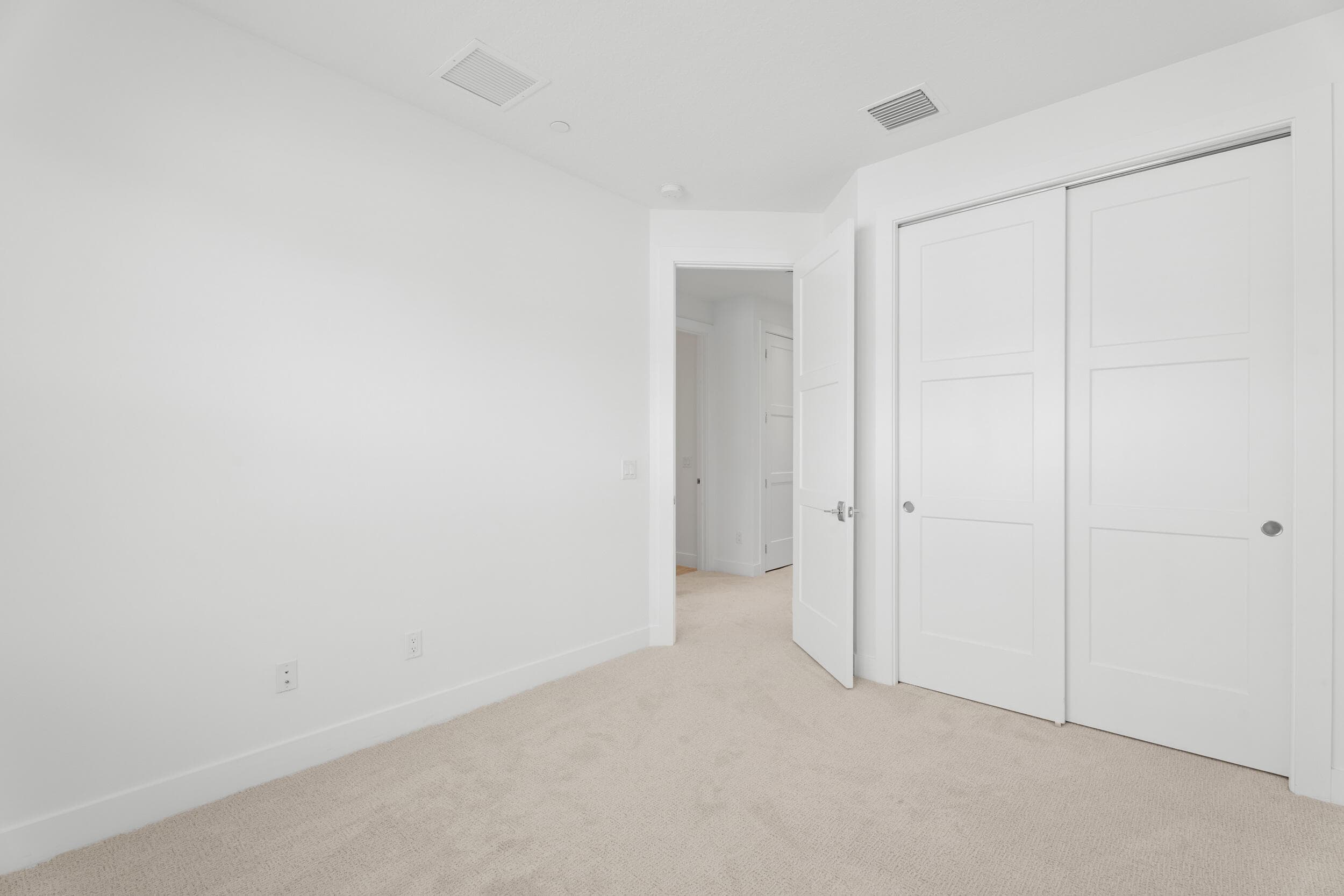 5393 Sagan Lane, Palm Beach Gardens, FL 33418 — photo 24 of 46