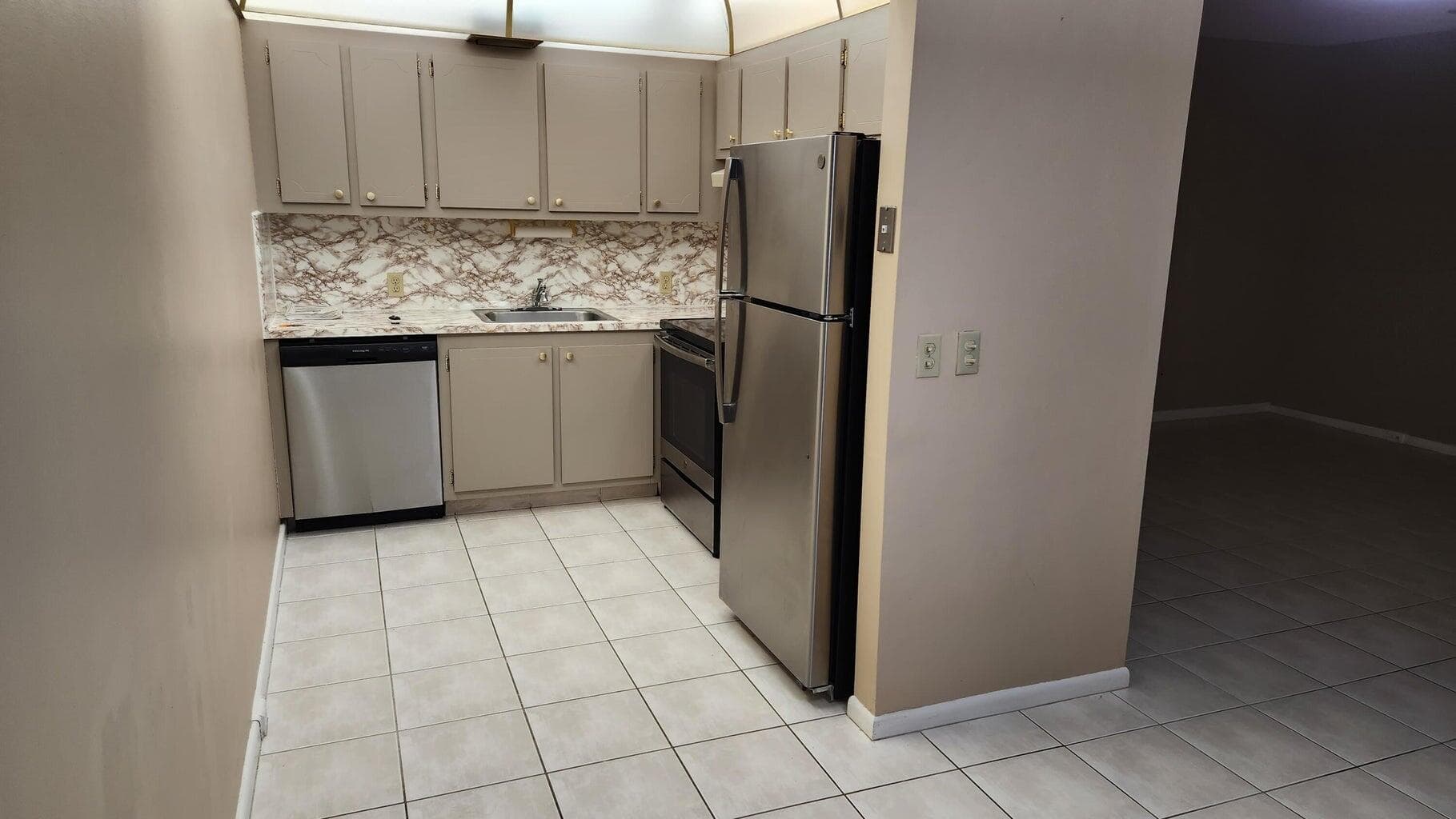 251 Fanshaw F, Boca Raton, FL 33434 — photo