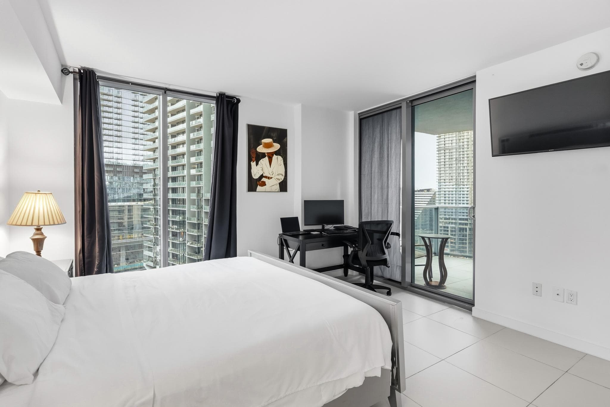 31 SE 6th Street 2601, Miami, FL 33131 — photo 20 of 55
