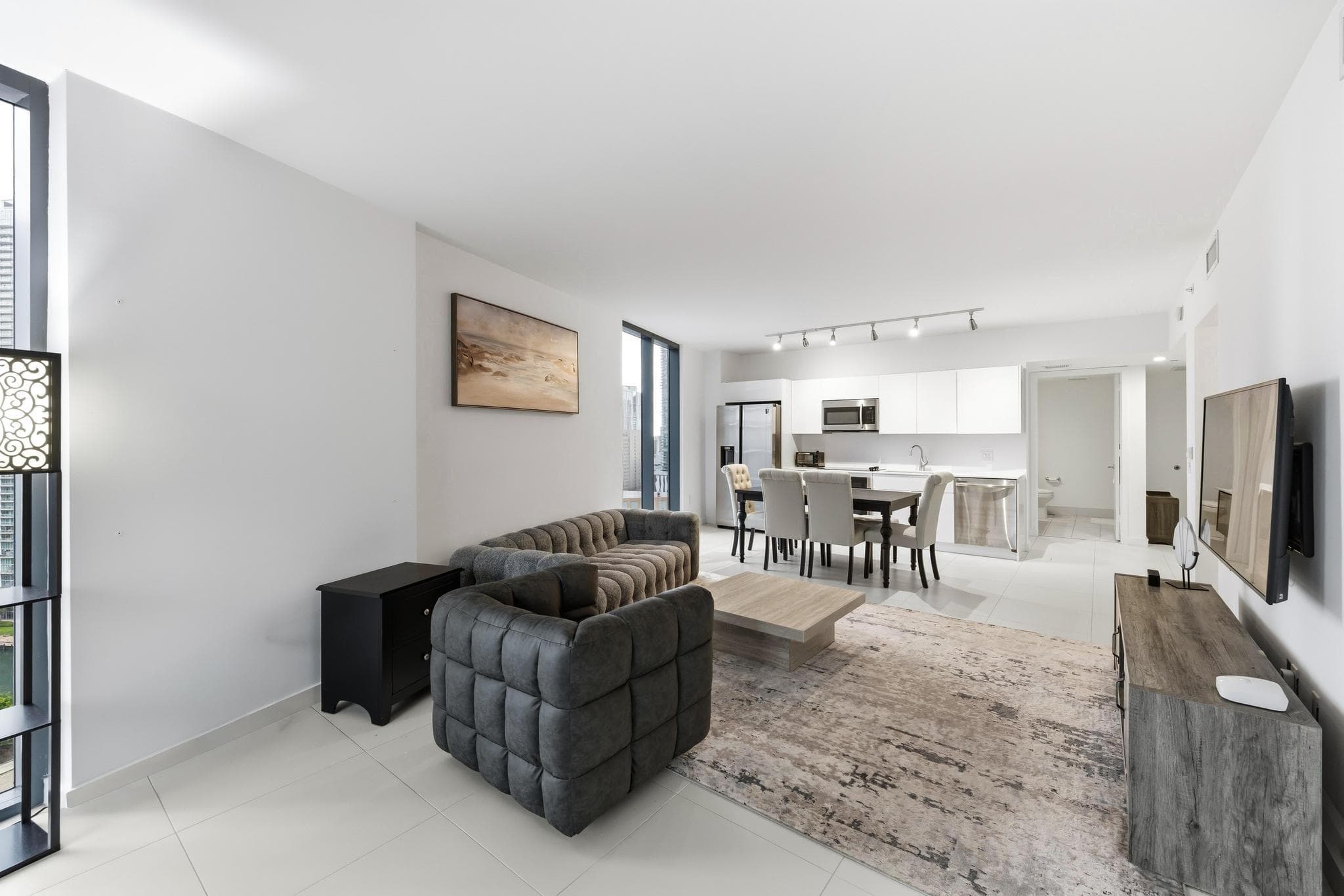 31 SE 6th Street 2601, Miami, FL 33131 — photo 8 of 55