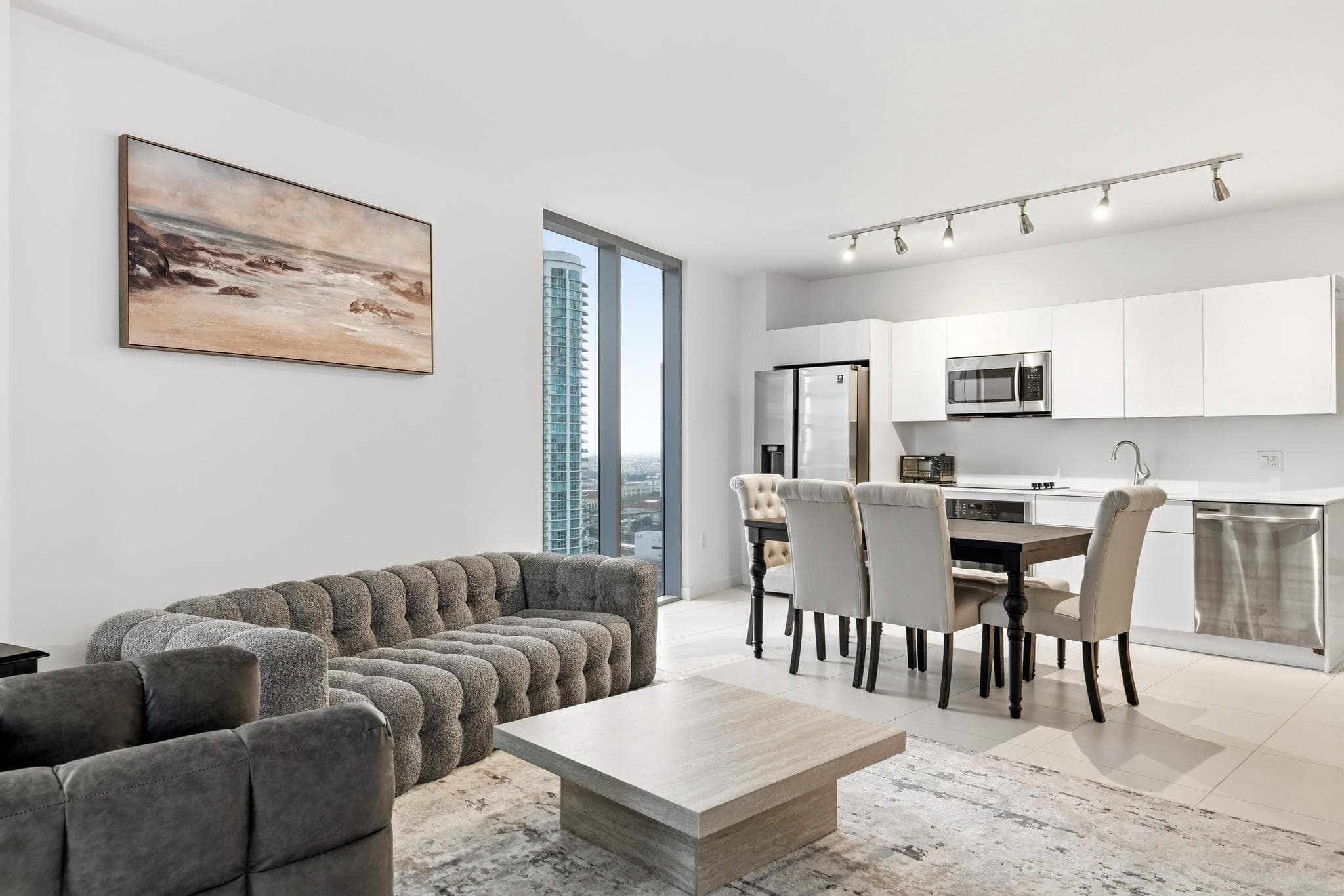 31 SE 6th Street 2601, Miami, FL 33131 — photo 10 of 55