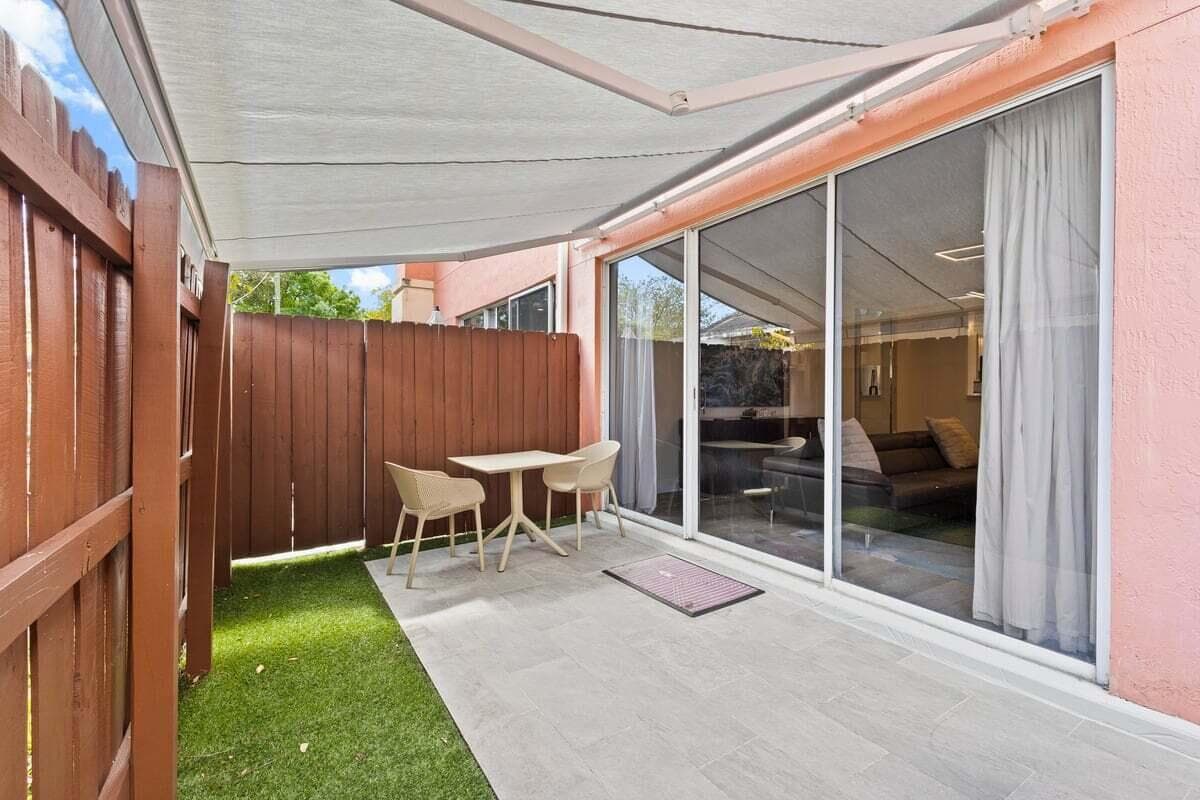 801 NE 1st Street 8, Fort Lauderdale, FL 33301 — photo 26 of 32