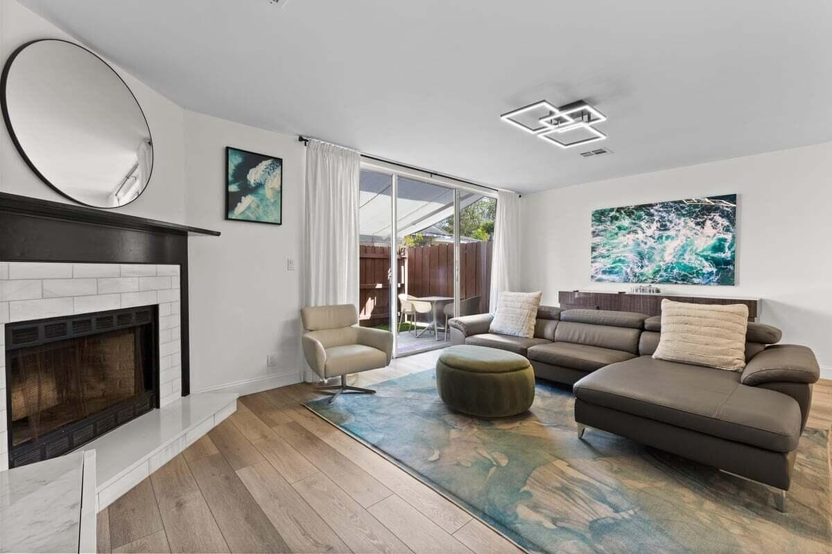 801 NE 1st Street 8, Fort Lauderdale, FL 33301 — photo 10 of 32