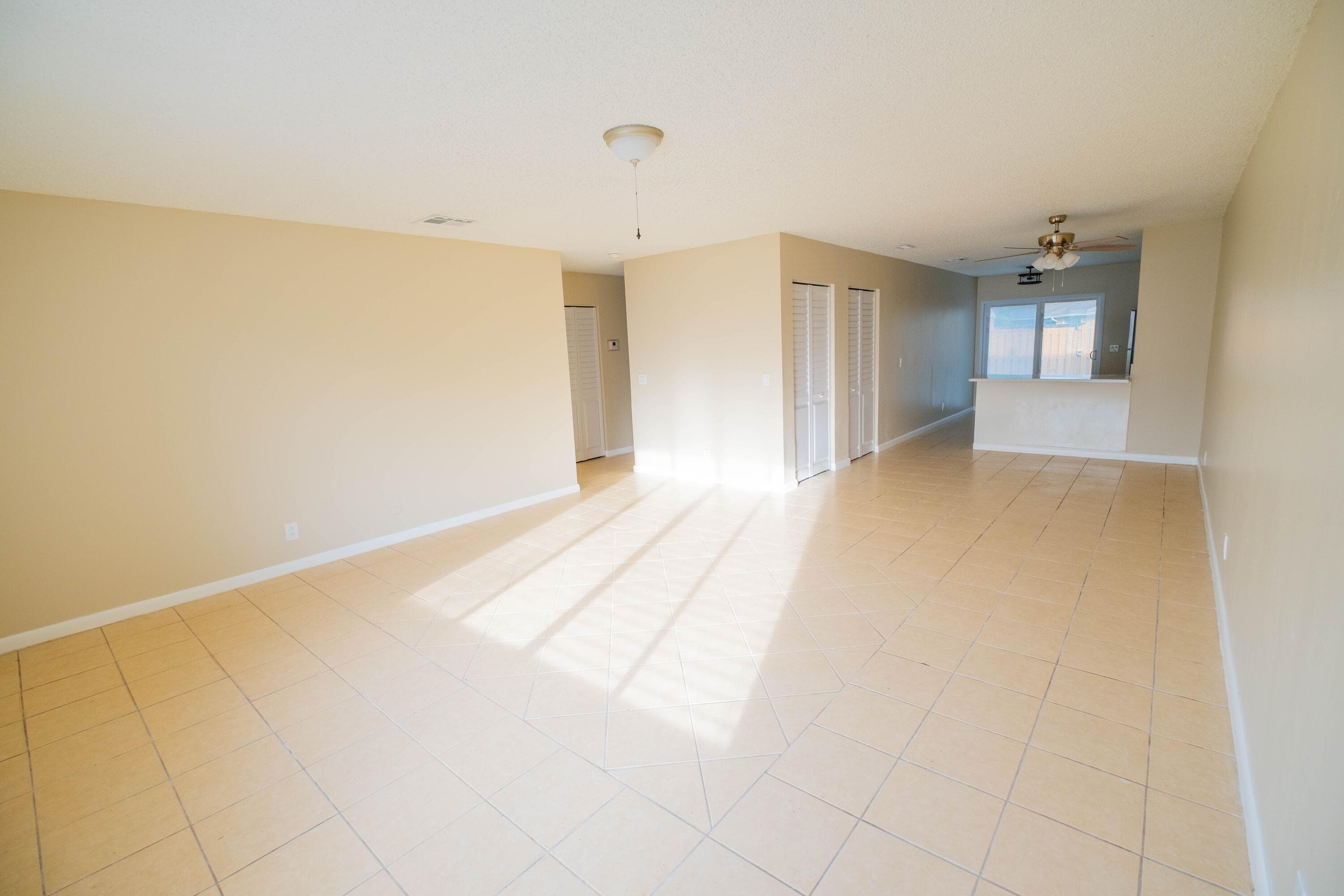 4763 Orleans Court C, West Palm Beach, FL 33415 — photo 9 of 31