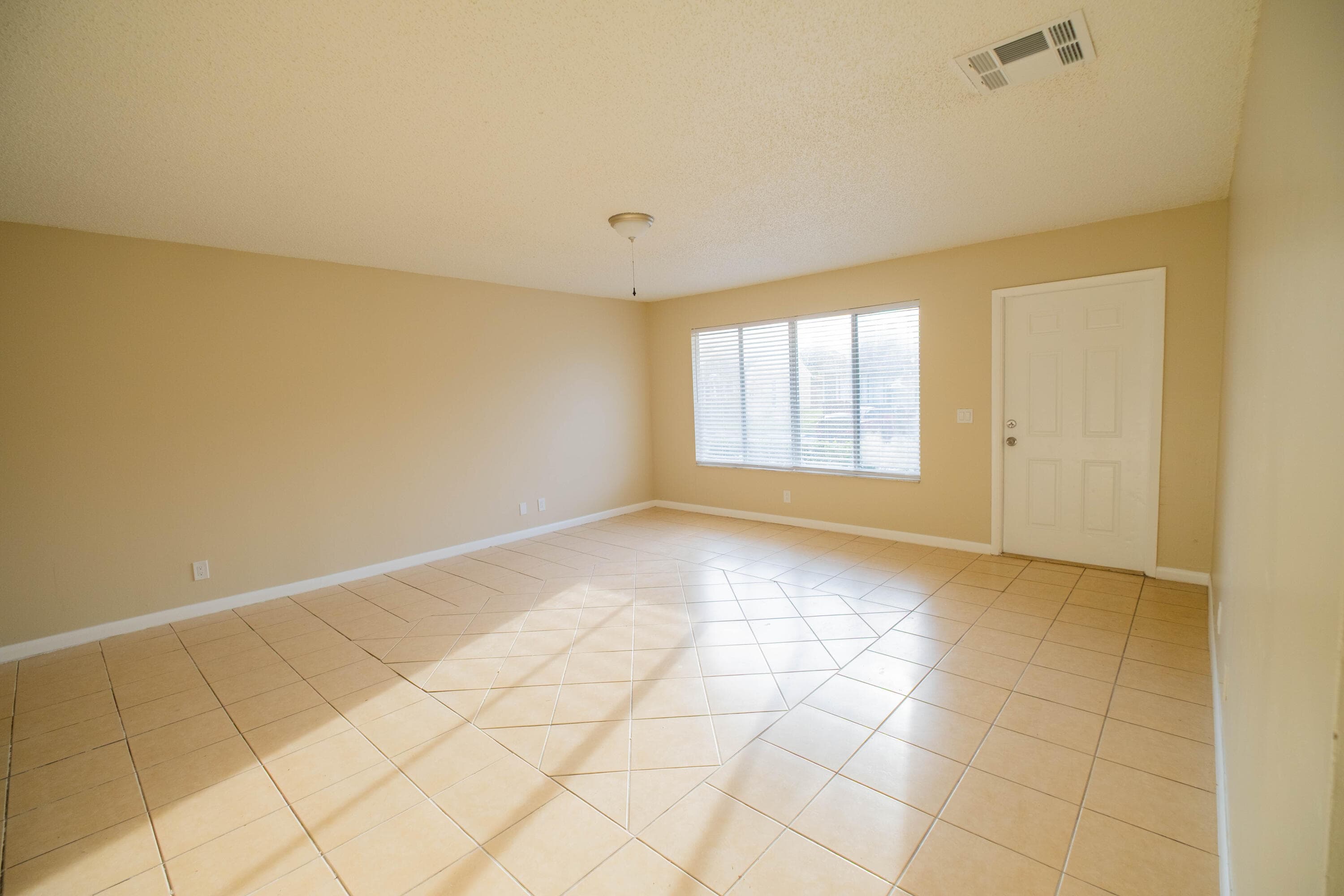 4763 Orleans Court C, West Palm Beach, FL 33415 — photo 12 of 31