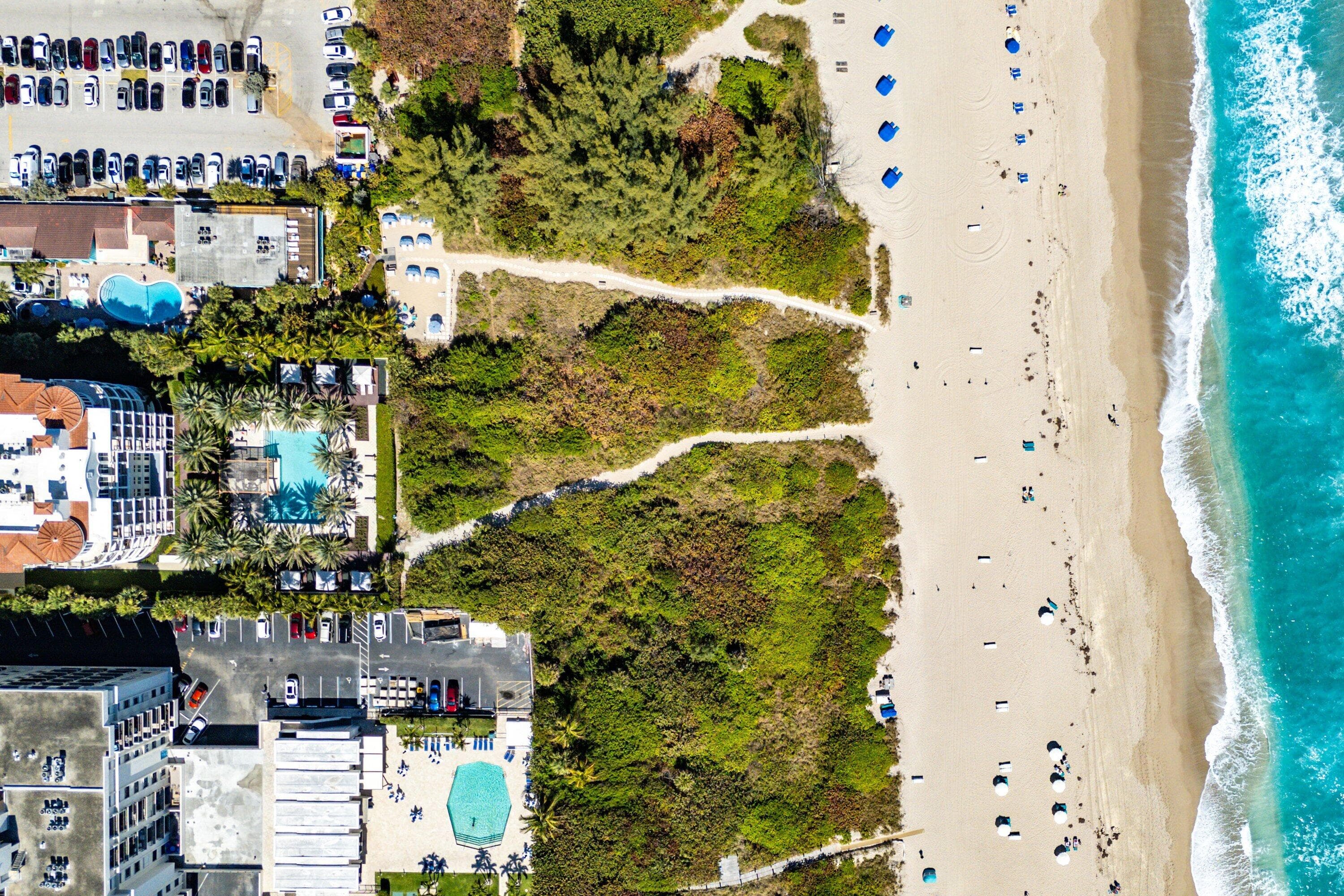 155 S Ocean Avenue 303, Palm Beach Shores, FL 33404 — photo 4 of 56