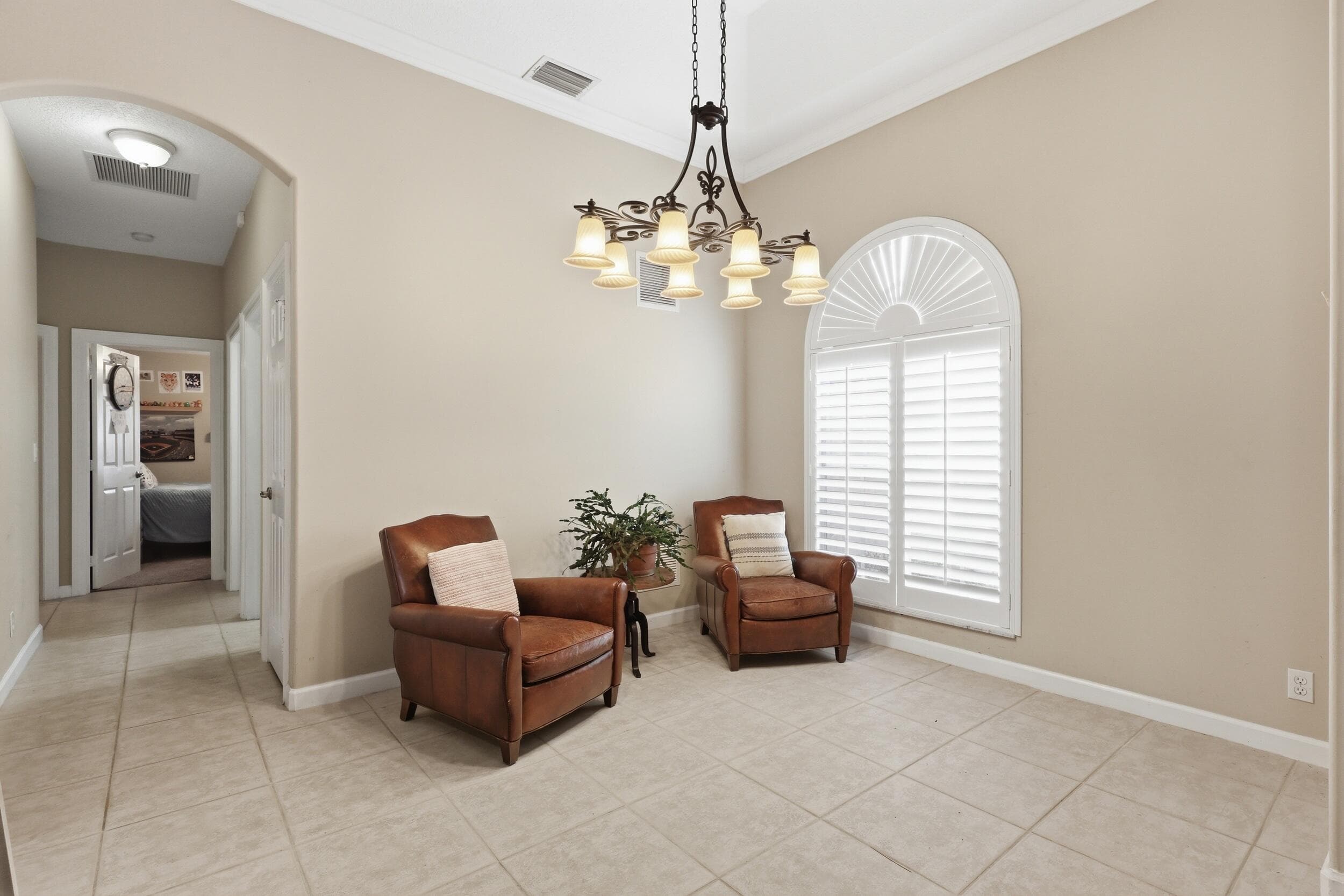 3710 Victoria Road, West Palm Beach, FL 33411 — photo 4 of 37