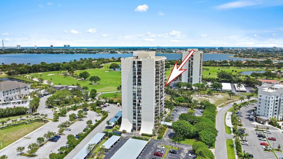 2400 Presidential Way 1005, West Palm Beach, FL 33401 — photo 29 of 38