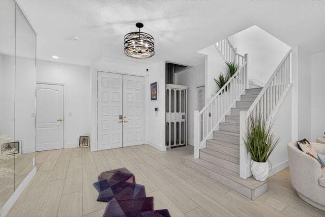 639 Masters Way, Palm Beach Gardens, FL 33418 — photo 3 of 41