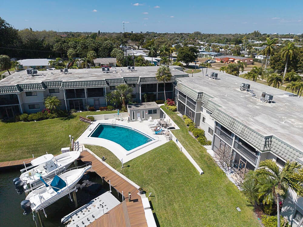714 Northlake Court 208, North Palm Beach, FL 33408 — photo 4 of 18