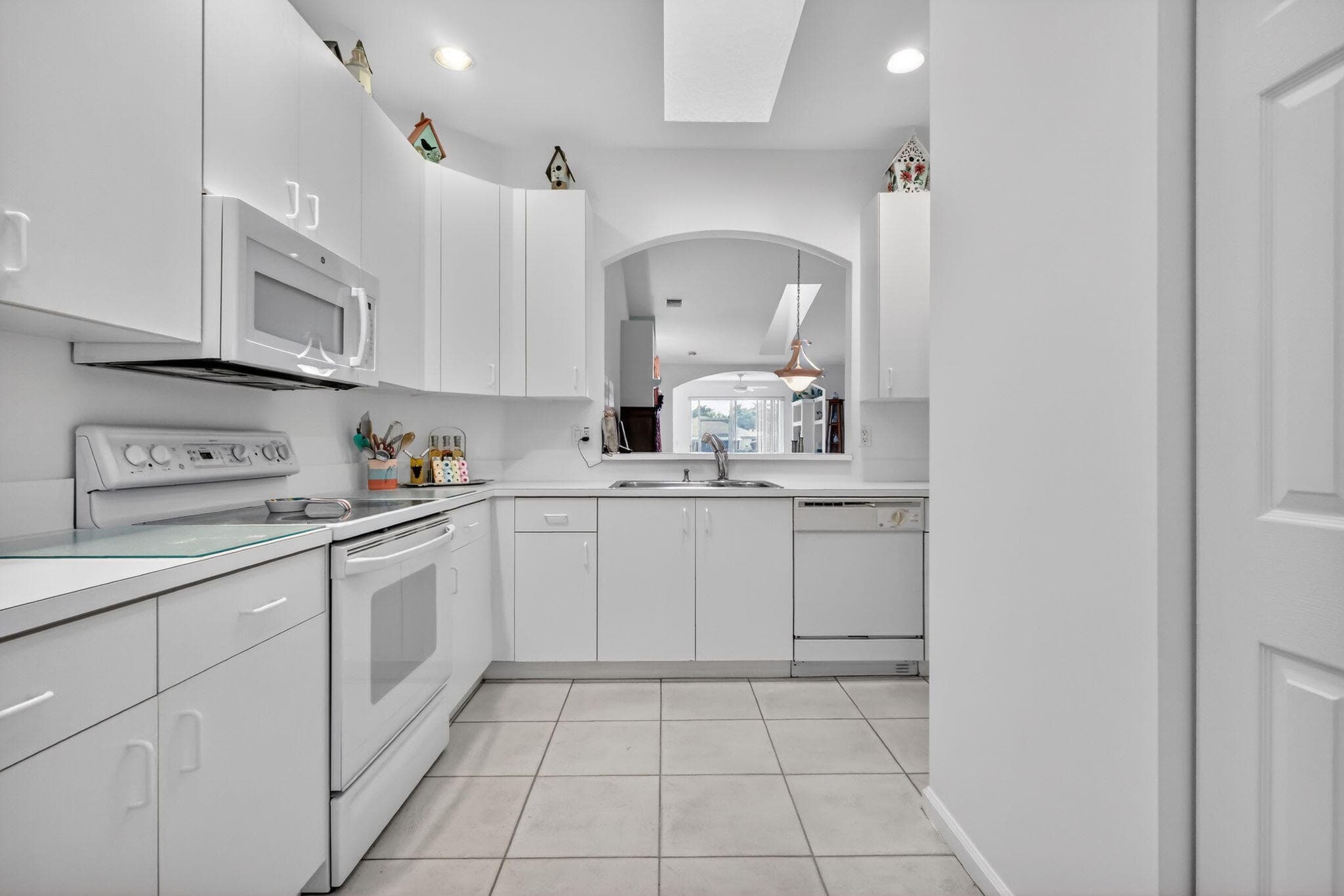 9848 Crescent View Drive S, Boynton Beach, FL 33437 — photo 8 of 65