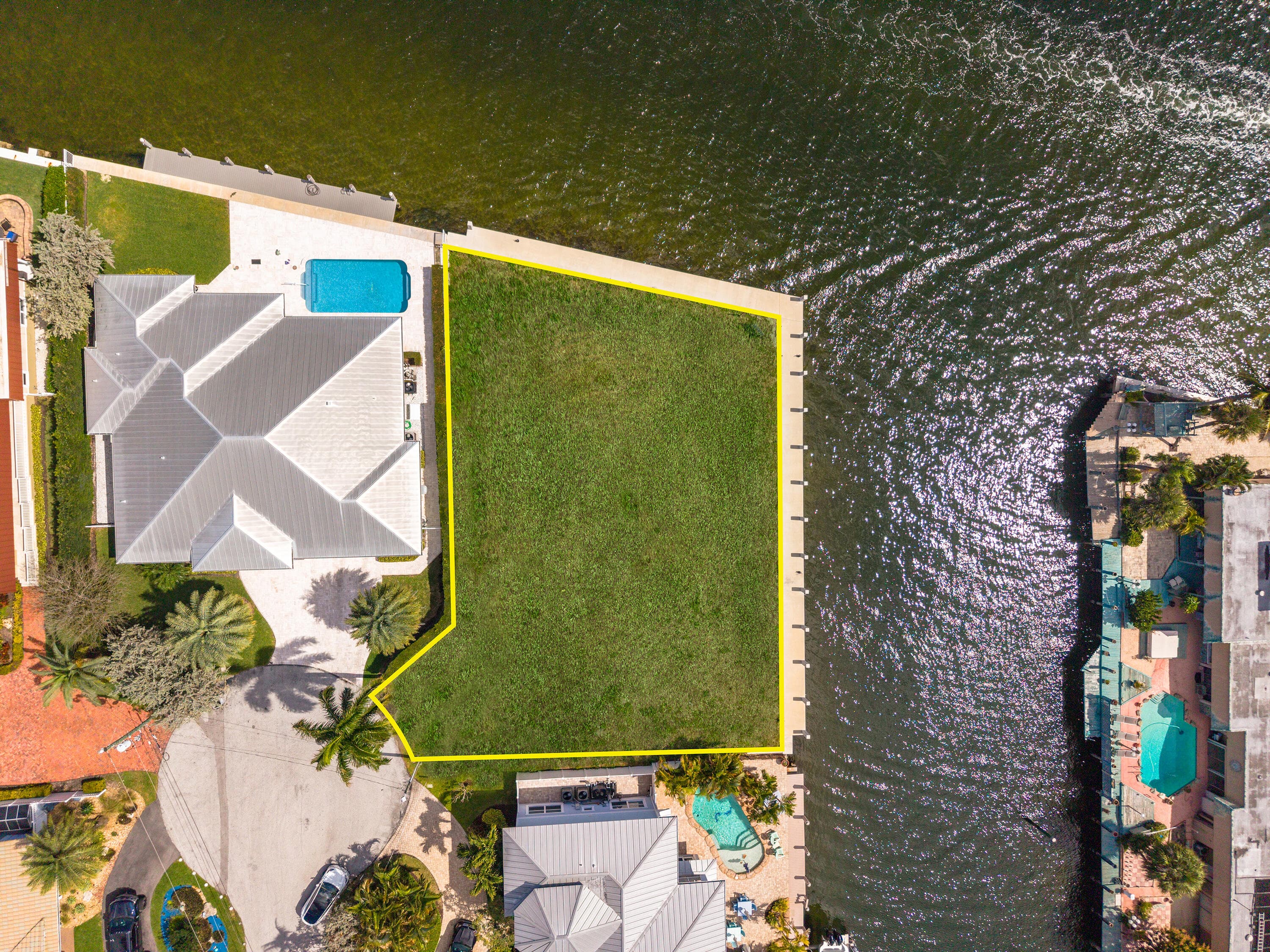 2748 NE 10th Street, Pompano Beach, FL 33062 — photo 8 of 10