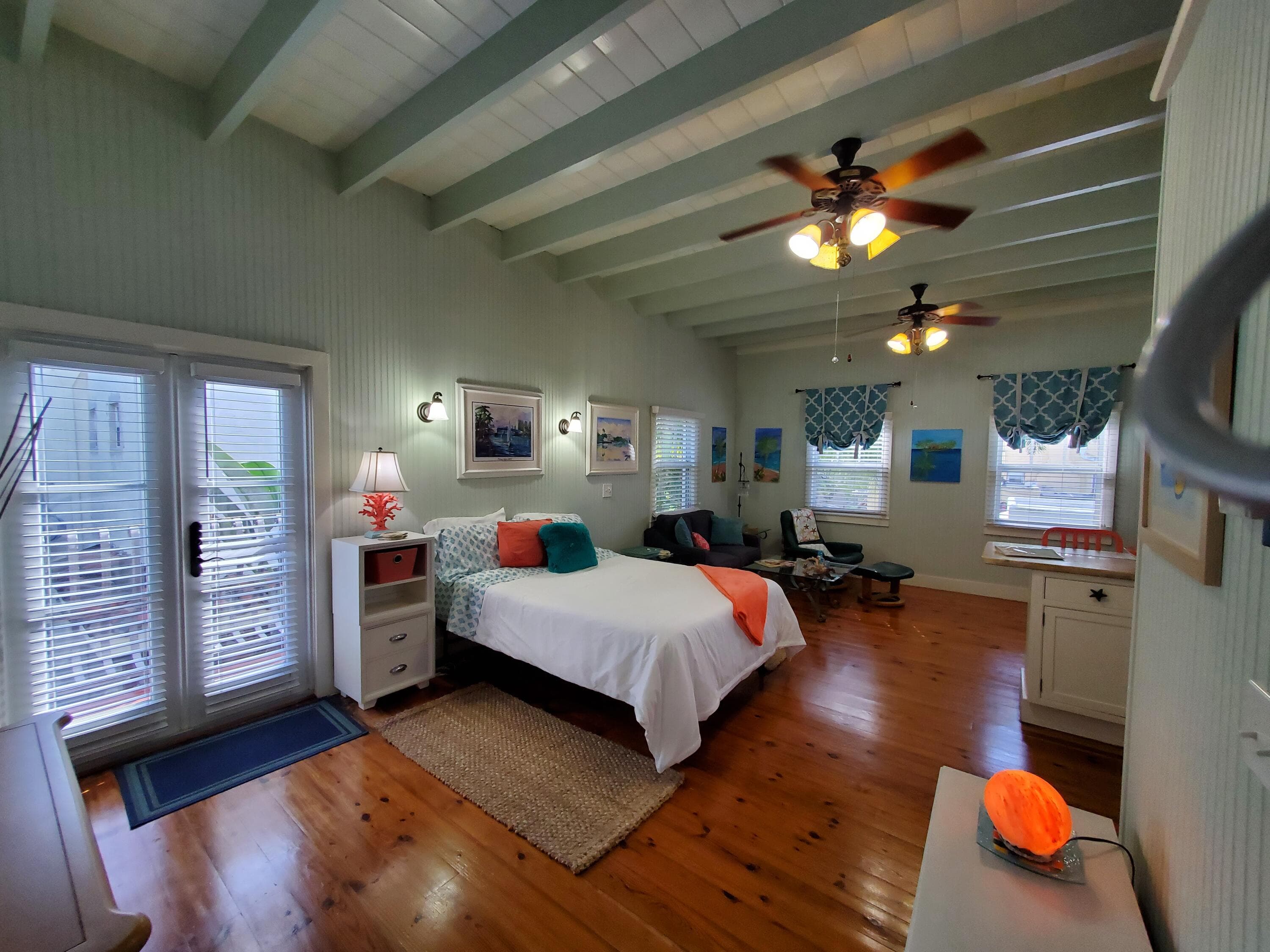 226 NE 1st Avenue Key Lime Suite, Delray Beach, FL 33444 — photo 1 of 58