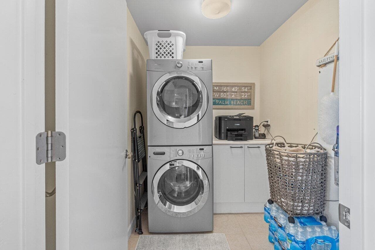 2650 Lake Shore Drive 302, Riviera Beach, FL 33404 — photo 23 of 47