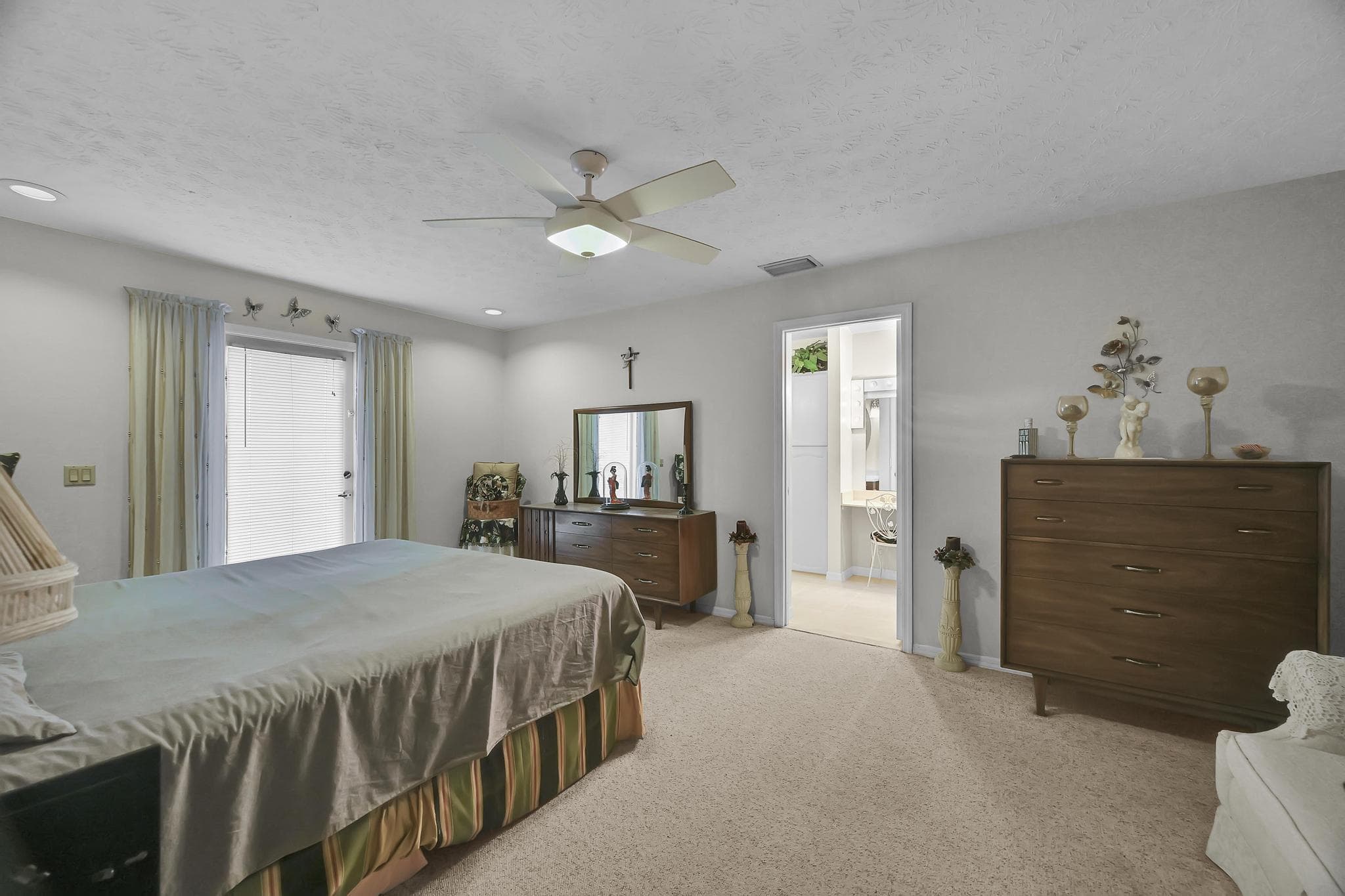 8690 Shadylake Lane, Fort Pierce, FL 34947 — photo 16 of 34