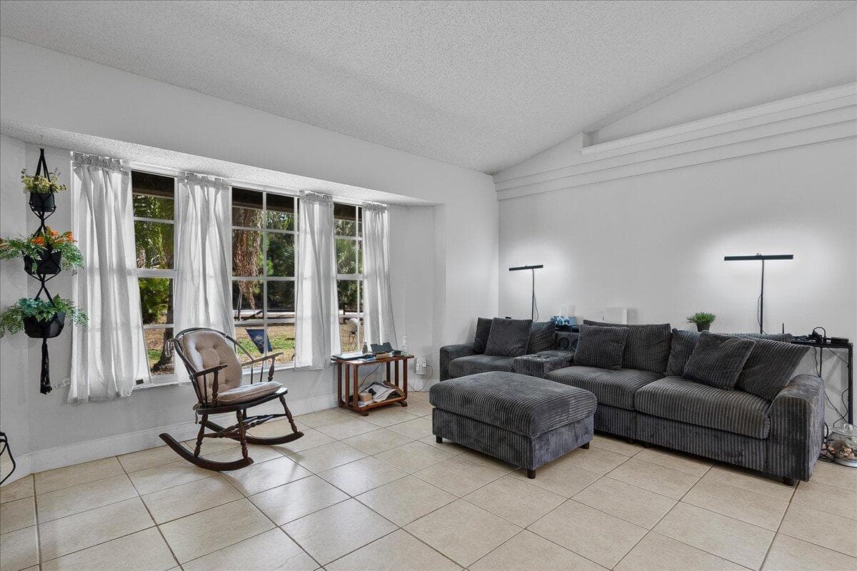 14537 77th Place N, Loxahatchee, FL 33470 — photo 16 of 37