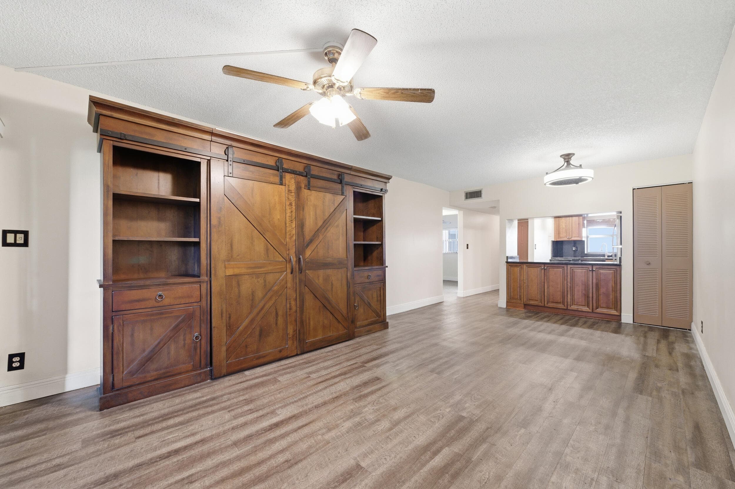 1981 W Woolbright Road E101, Boynton Beach, FL 33426 — photo 4 of 24