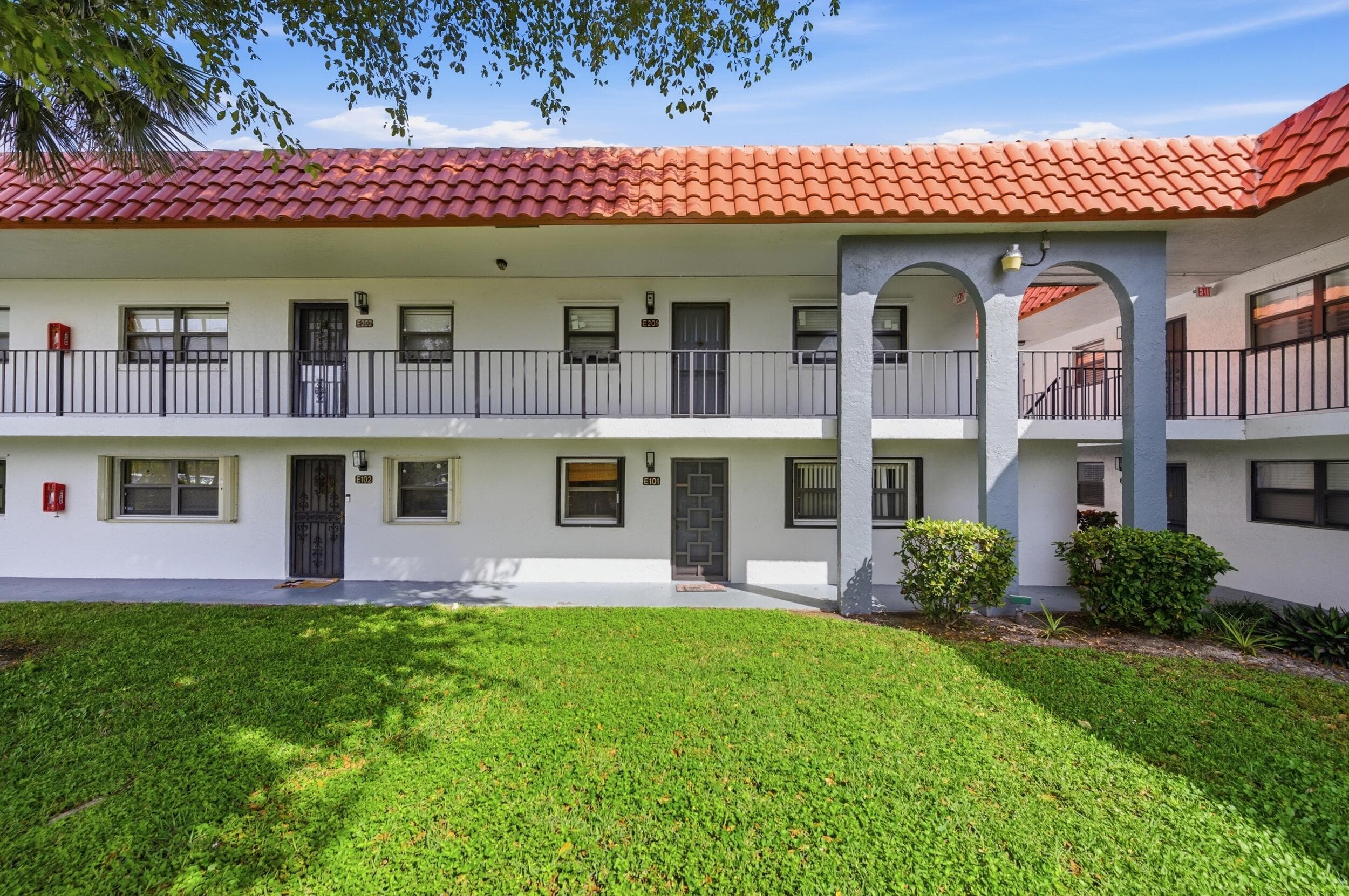 1981 W Woolbright Road E101, Boynton Beach, FL 33426 — photo 19 of 24