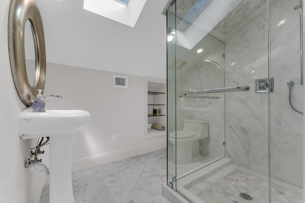 355 Oakview Drive, Delray Beach, FL 33445 — photo 53 of 71