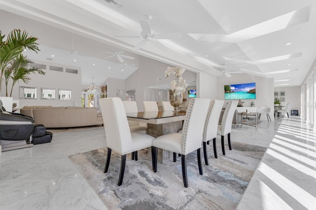 355 Oakview Drive, Delray Beach, FL 33445 — photo 31 of 71