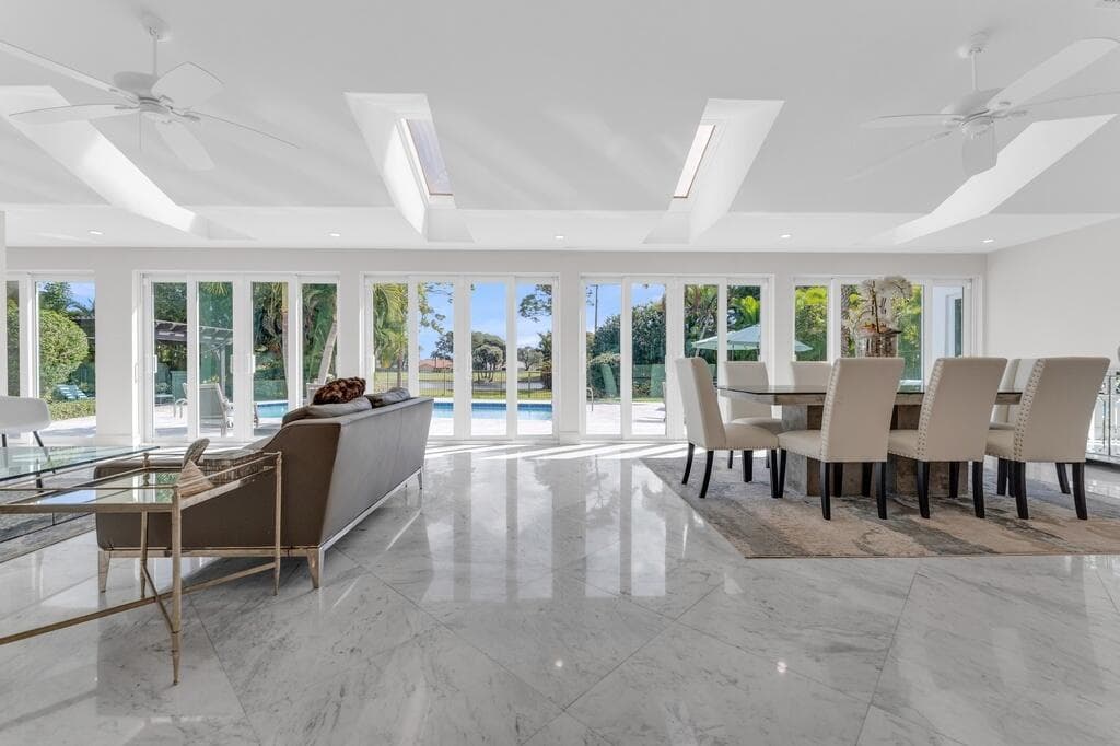 355 Oakview Drive, Delray Beach, FL 33445 — photo 13 of 71