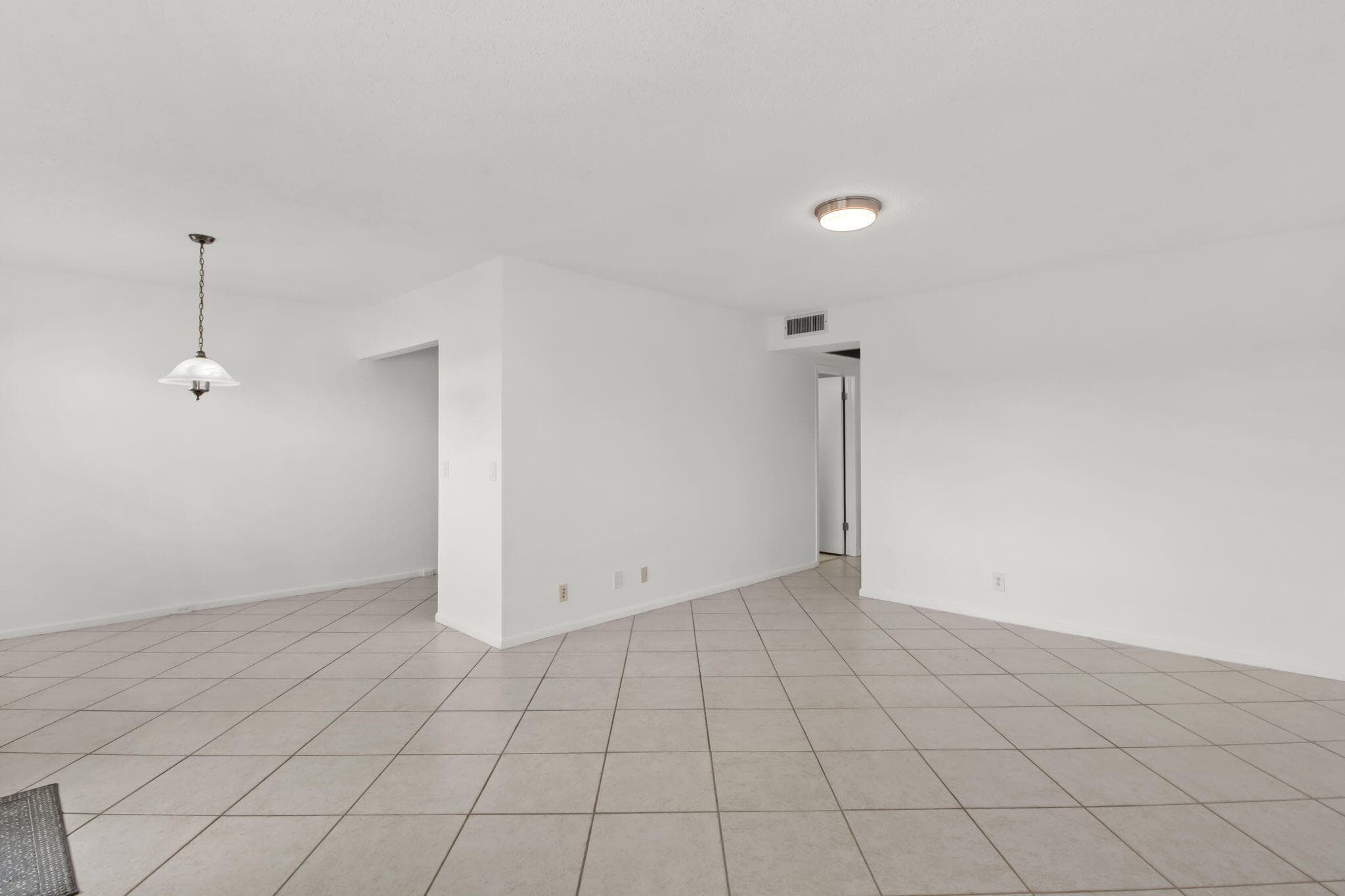 124 Preston C, Boca Raton, FL 33434 — photo 3 of 41