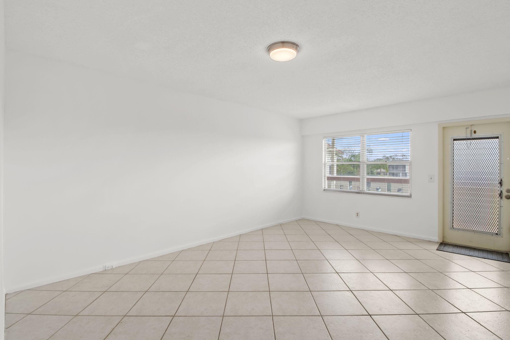 124 Preston C, Boca Raton, FL 33434 — photo 14 of 41