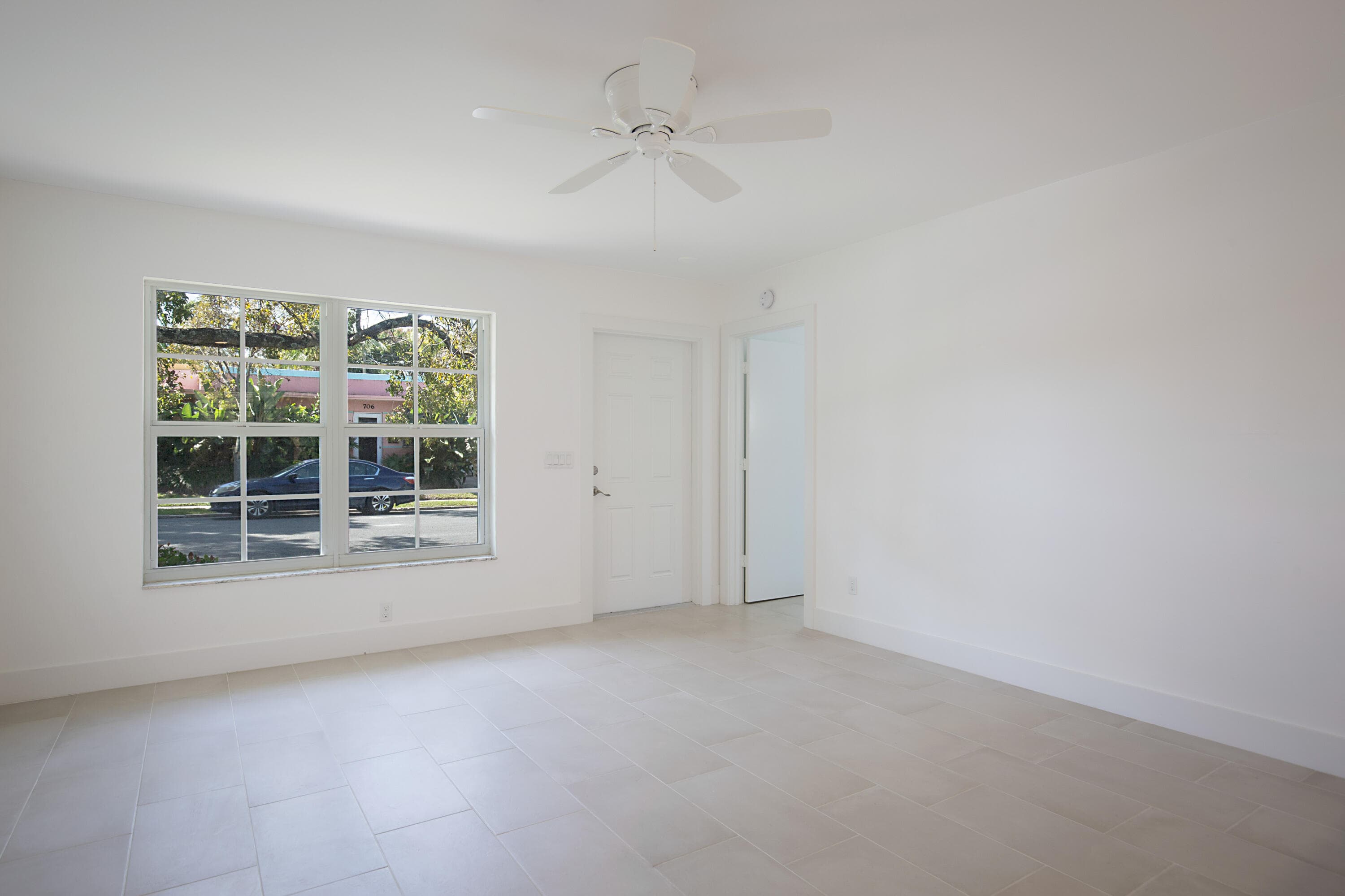 705 New York Street, West Palm Beach, FL 33401 — photo 3 of 22