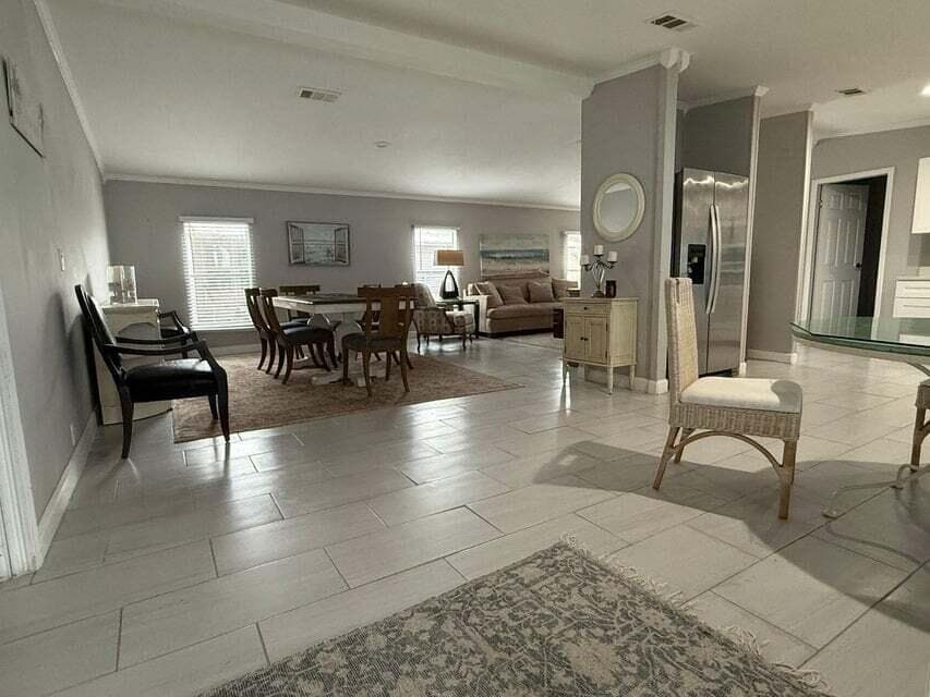 6085 Seashore Drive, Atlantis, FL 33462 — photo 5 of 20