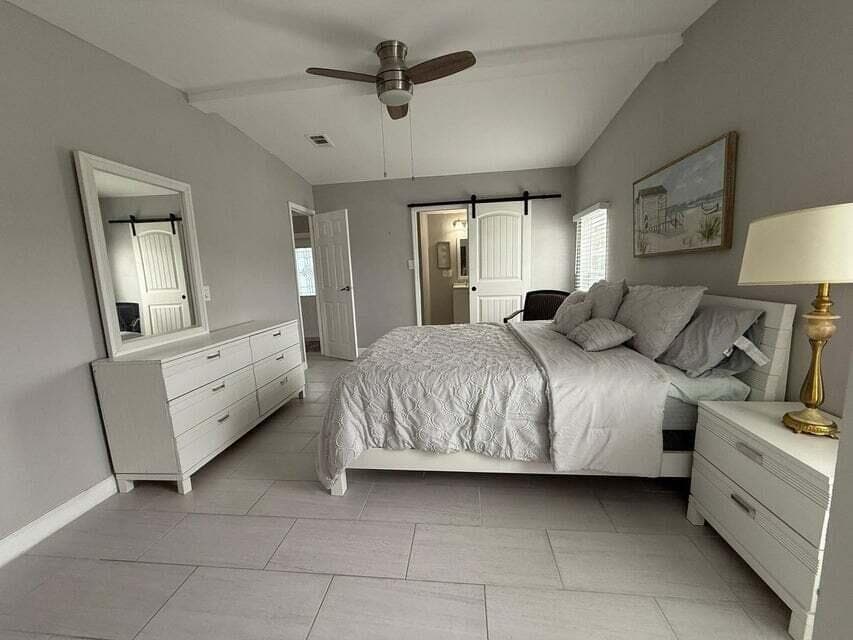 6085 Seashore Drive, Atlantis, FL 33462 — photo 9 of 20