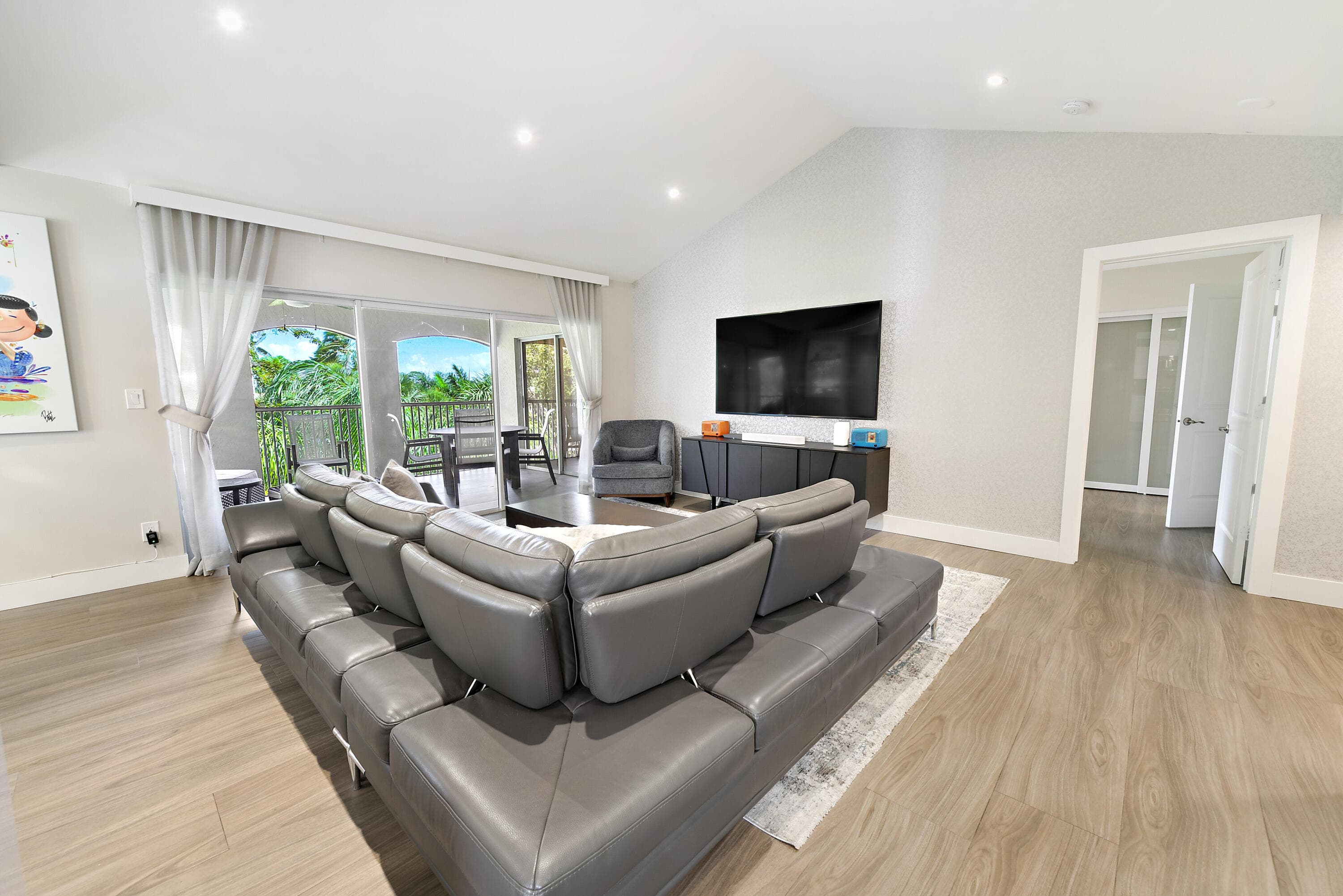 7369 Orangewood Lane 301, Boca Raton, FL 33433 — photo 11 of 53