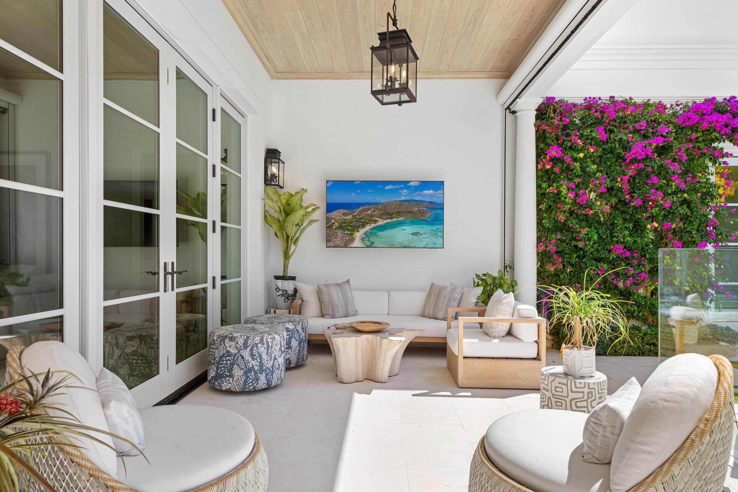 208 Sandpiper Drive, Palm Beach, FL 33480 — photo 12 of 59