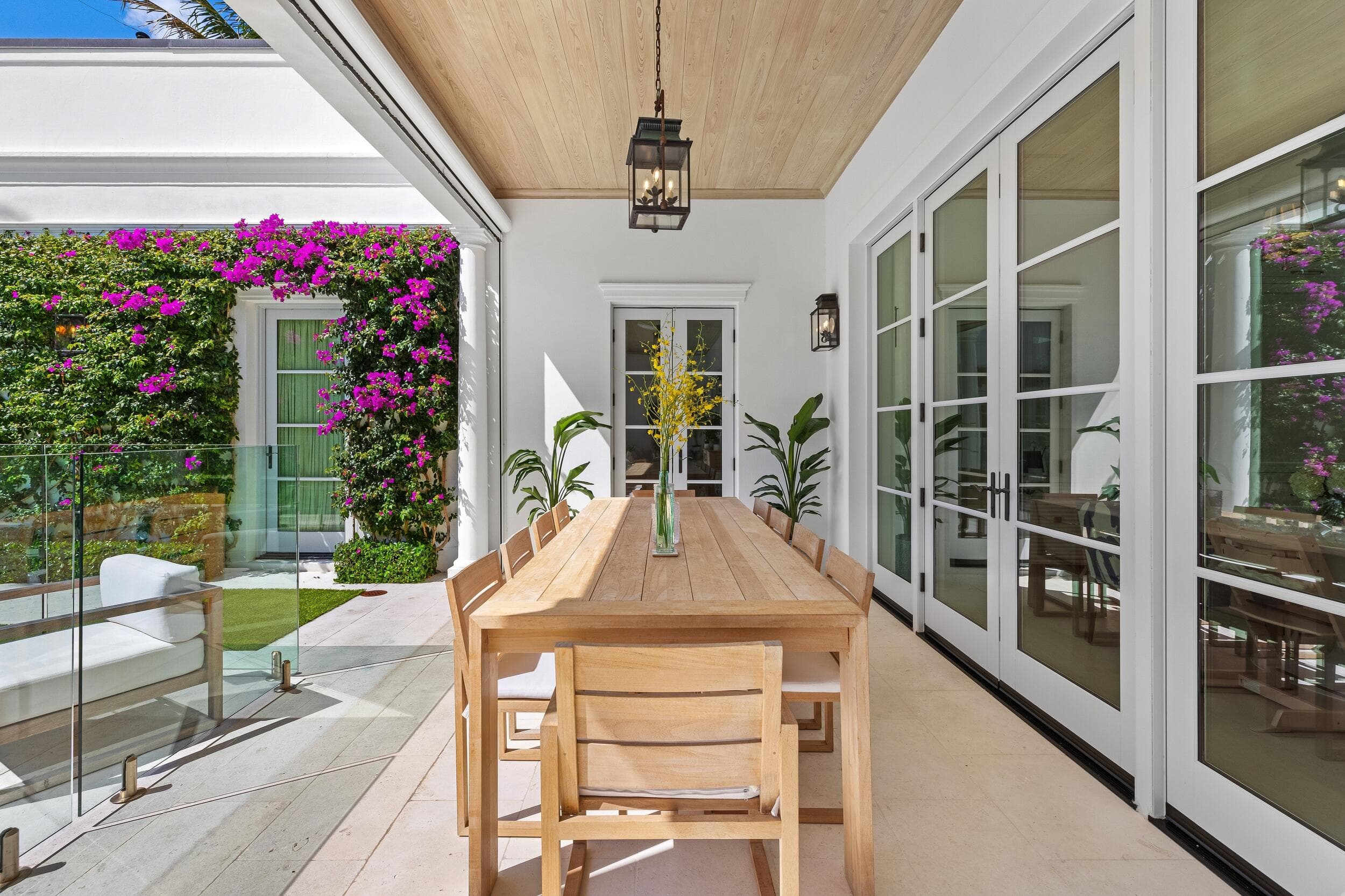 208 Sandpiper Drive, Palm Beach, FL 33480 — photo 15 of 59