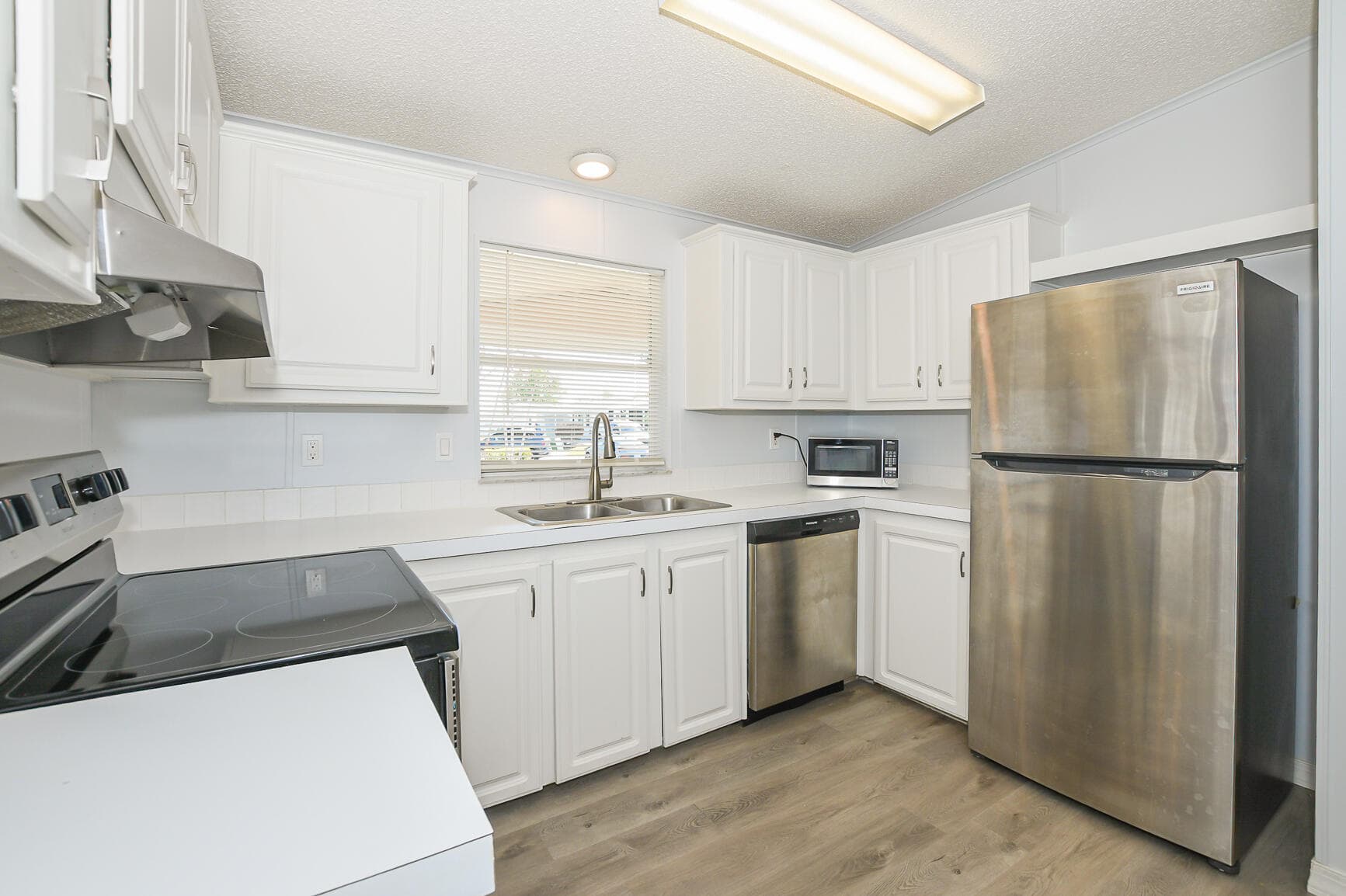 8179 Sandwedge Terrace, Port St. Lucie, FL 34952 — photo 11 of 68