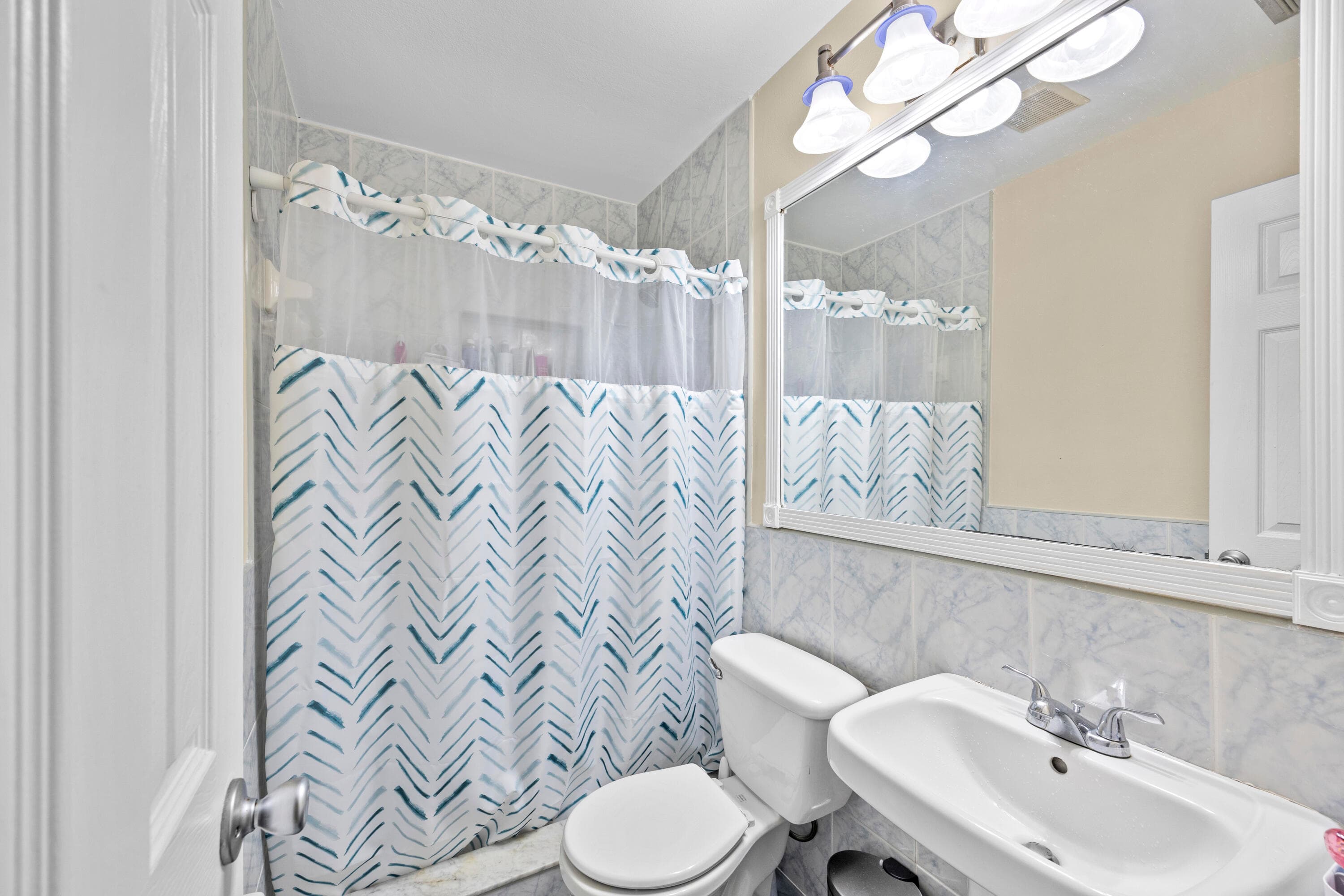 10552 Bobbie Lane, Royal Palm Beach, FL 33411 — photo 5 of 30