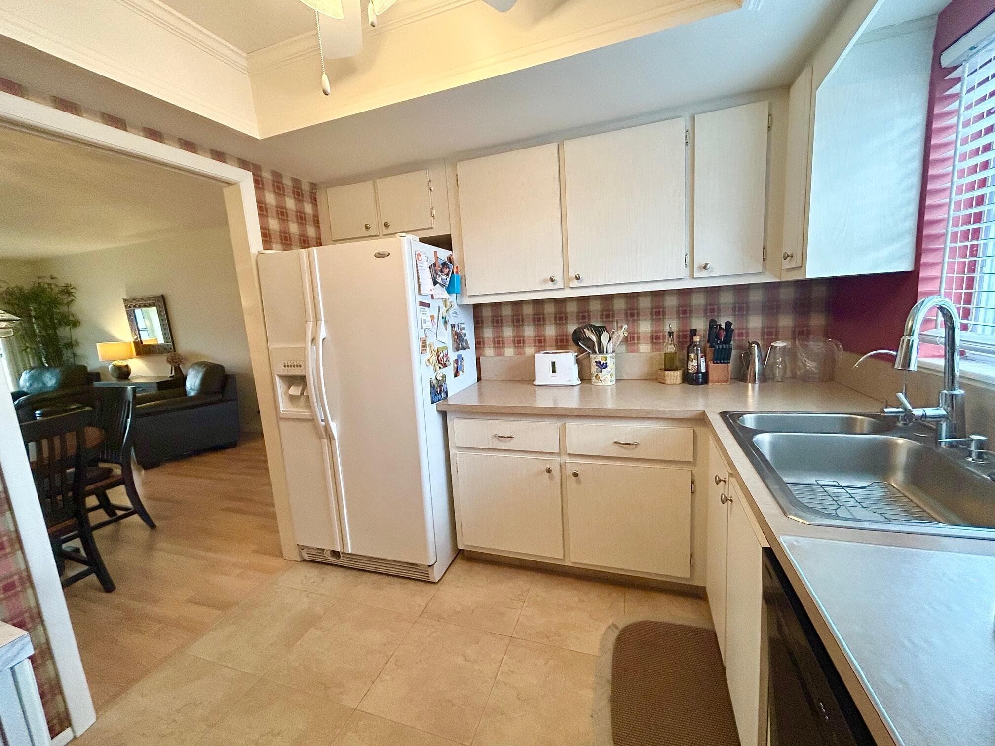 2990 Crosley Drive E G, West Palm Beach, FL 33415 — photo 5 of 48
