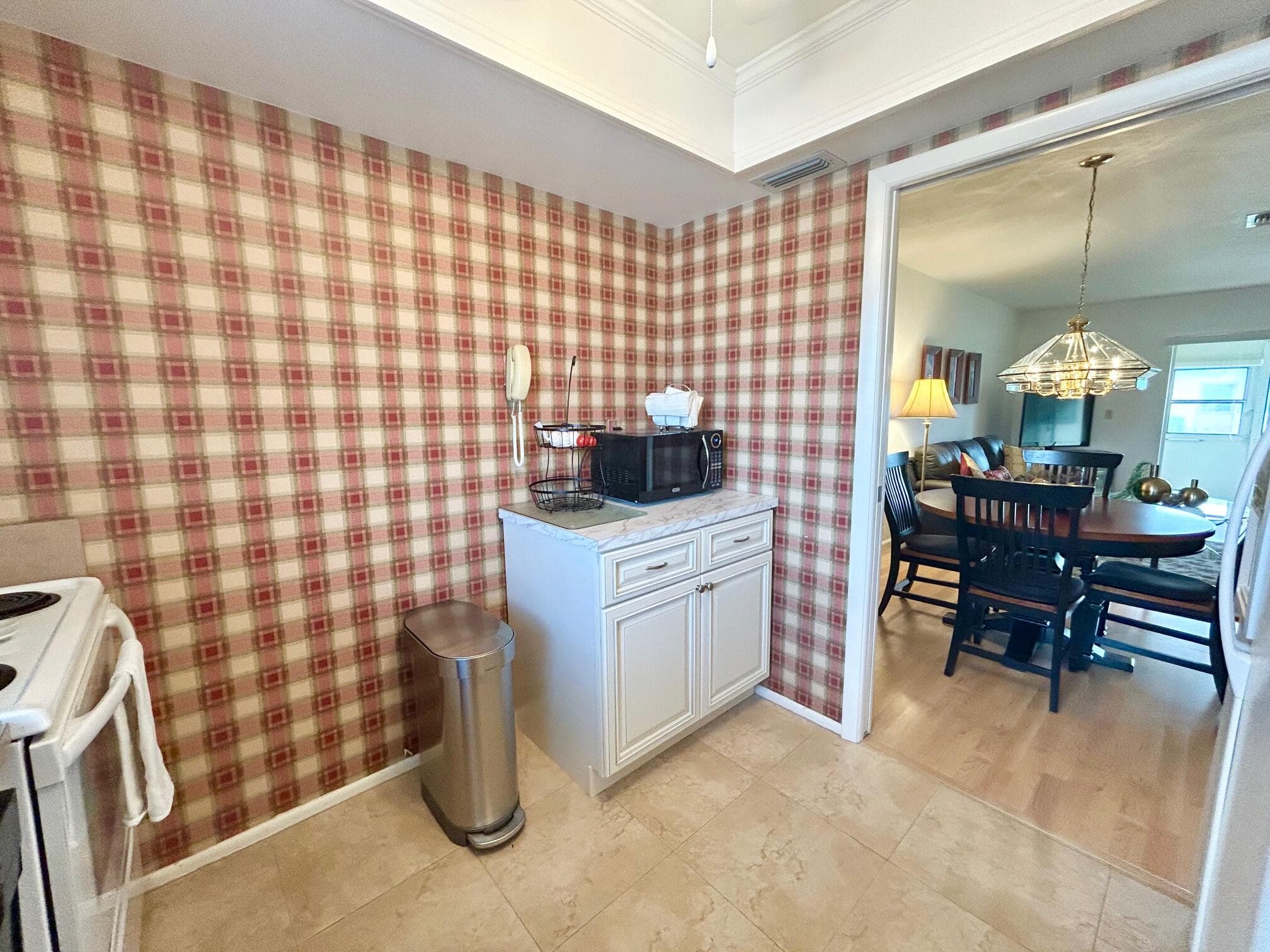 2990 Crosley Drive E G, West Palm Beach, FL 33415 — photo 7 of 48