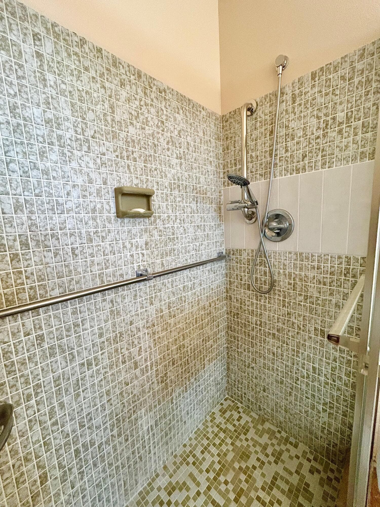 2990 Crosley Drive E G, West Palm Beach, FL 33415 — photo 19 of 48