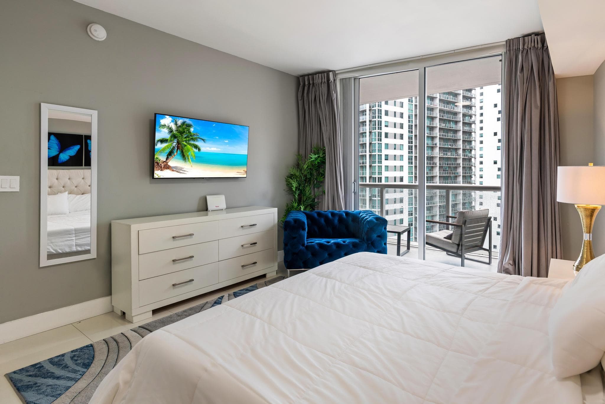 485 Brickell Avenue 2506, Miami, FL 33131 — photo 19 of 34